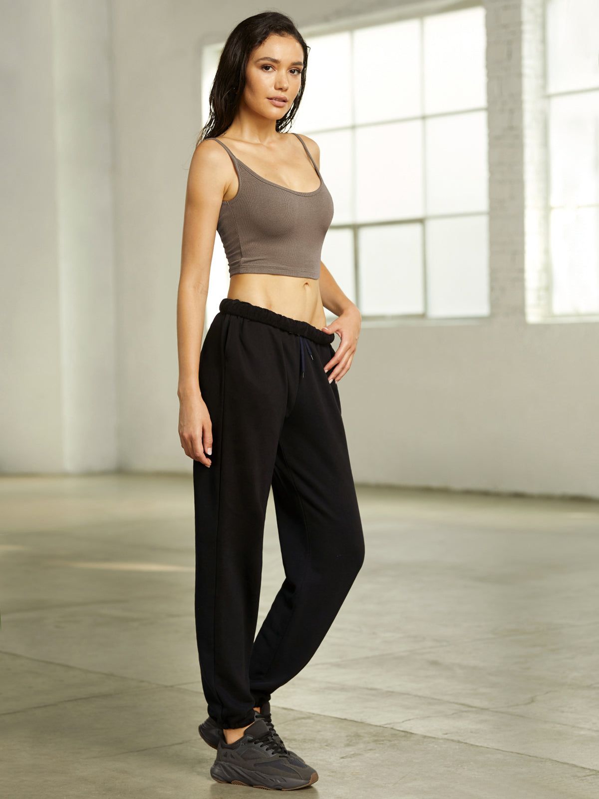 Cropped Low Scoop Back Tank Top sold by COMMENSE product image thumbnail 3