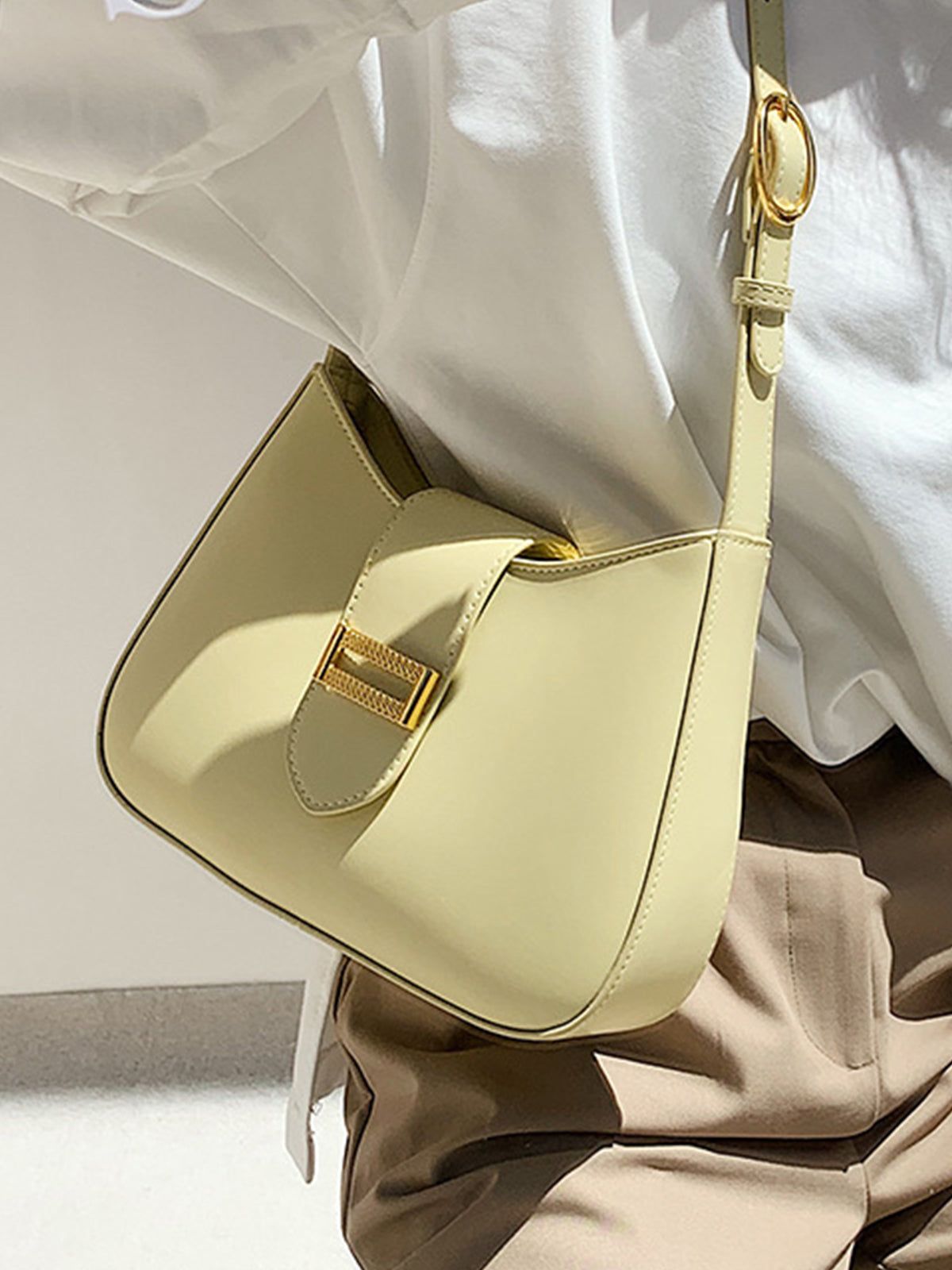 Lemon Dream Shoulder Bag sold by COMMENSE product image thumbnail 2
