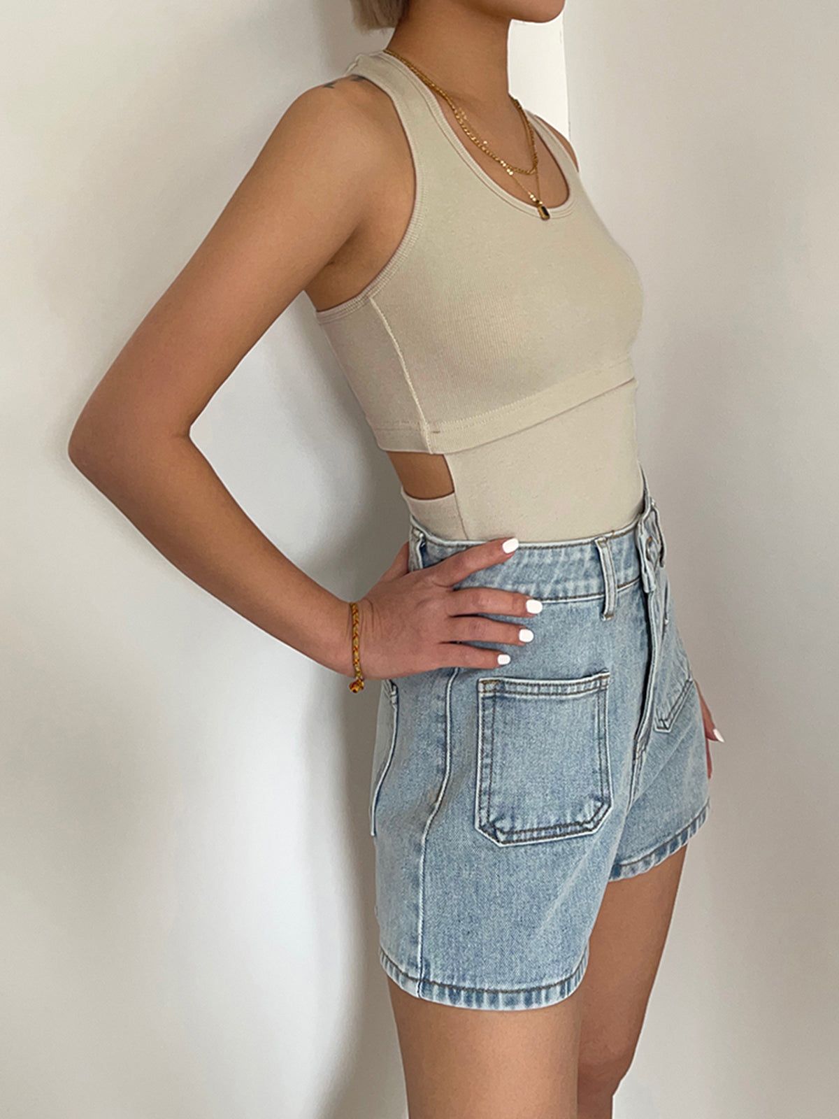 Back Cutout Crop Tank Top sold by COMMENSE product image thumbnail 6