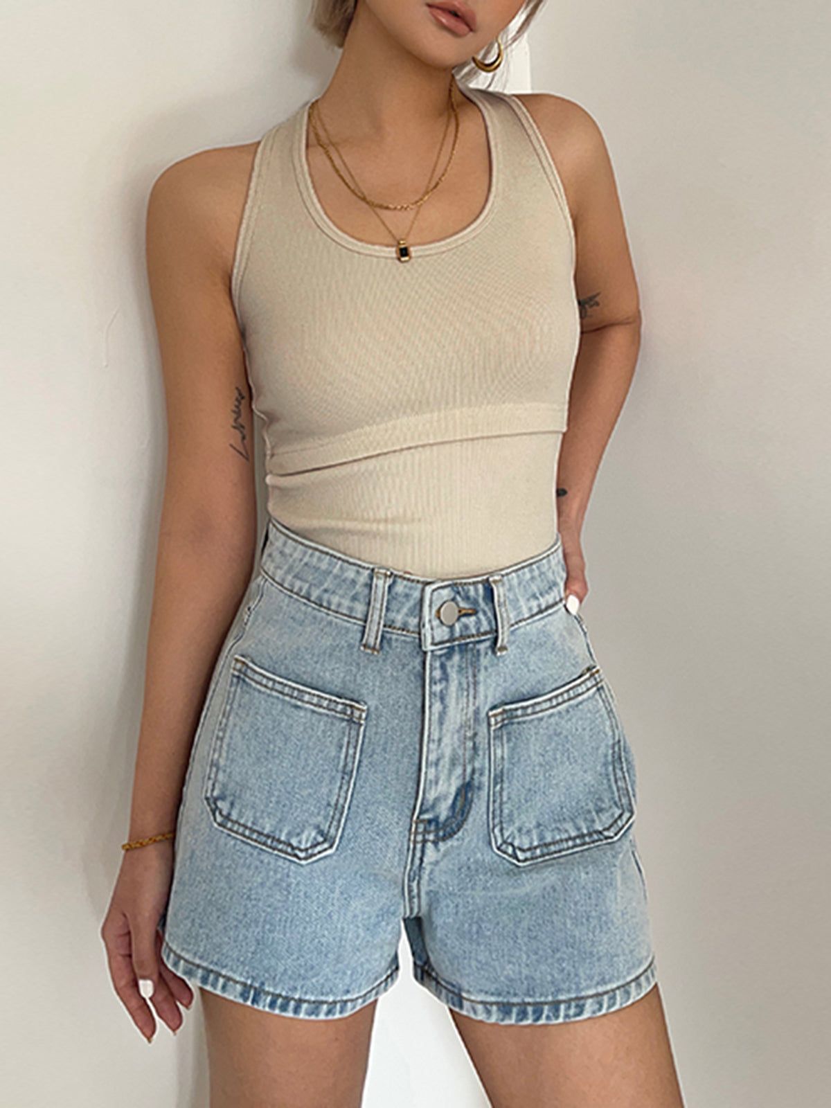 Back Cutout Crop Tank Top sold by COMMENSE product image thumbnail 7