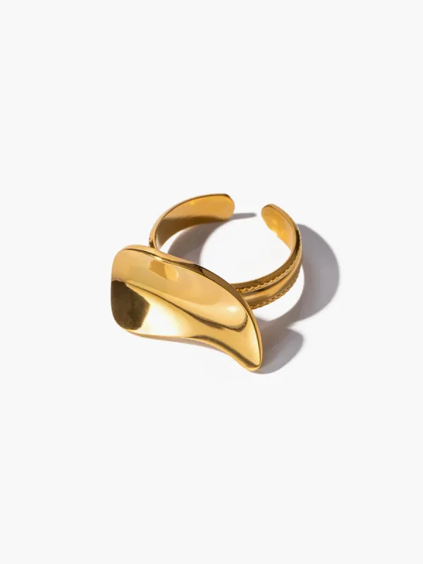 Reflection Ring sold by COMMENSE