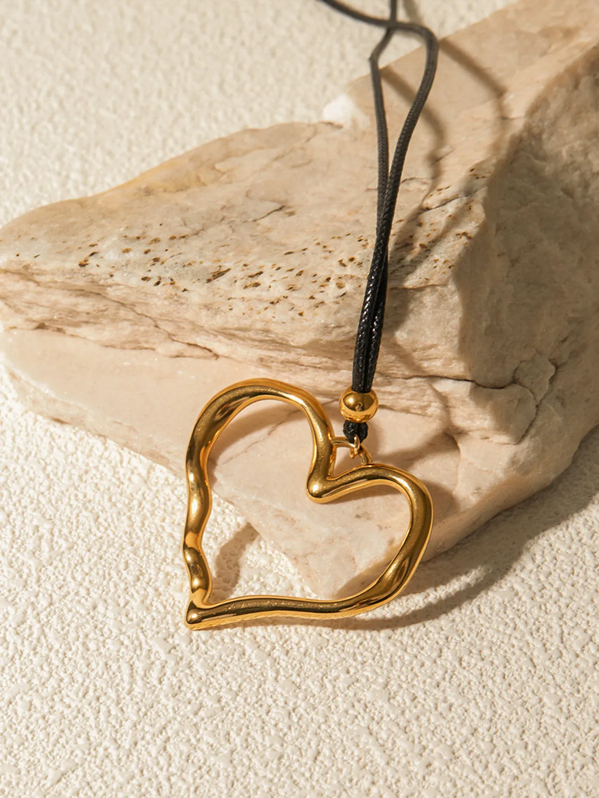 Hollow Out Love Heart Necklace sold by COMMENSE product image thumbnail 2