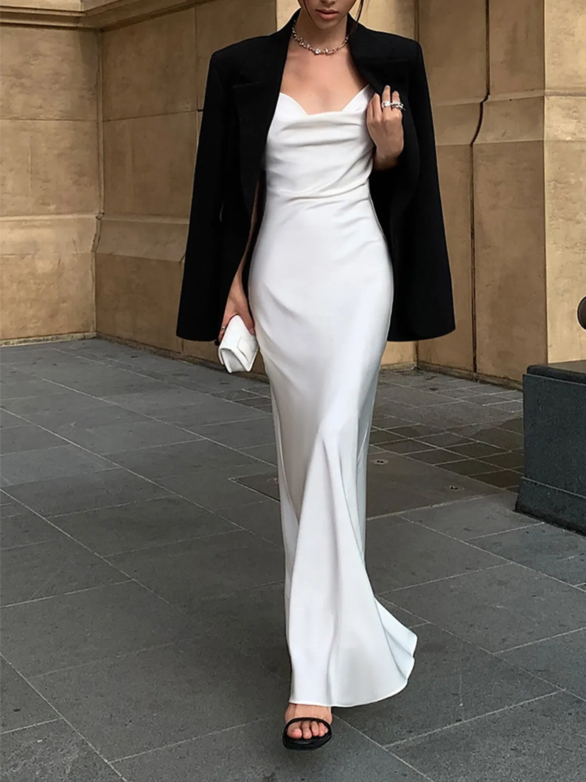 Solid Split Back Pocket Blazer sold by COMMENSE product image thumbnail 2