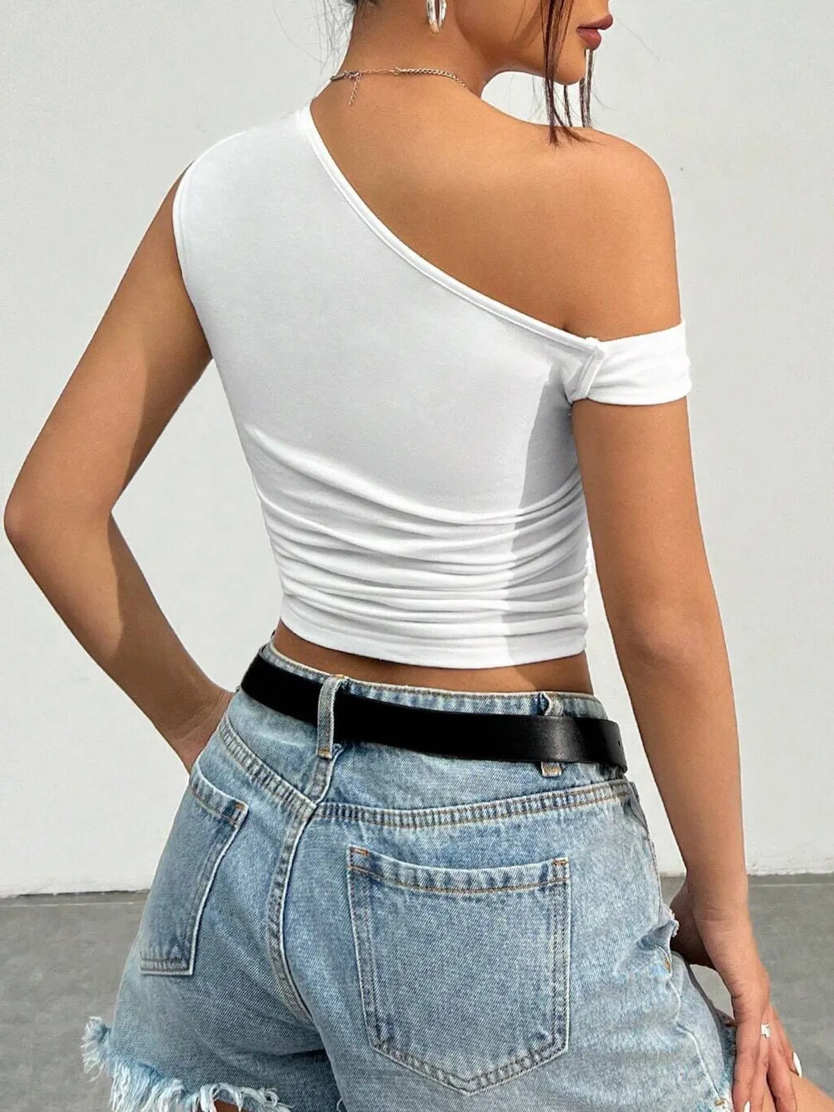 Asymmetrical One Shoulder Off Top sold by COMMENSE product image thumbnail 4