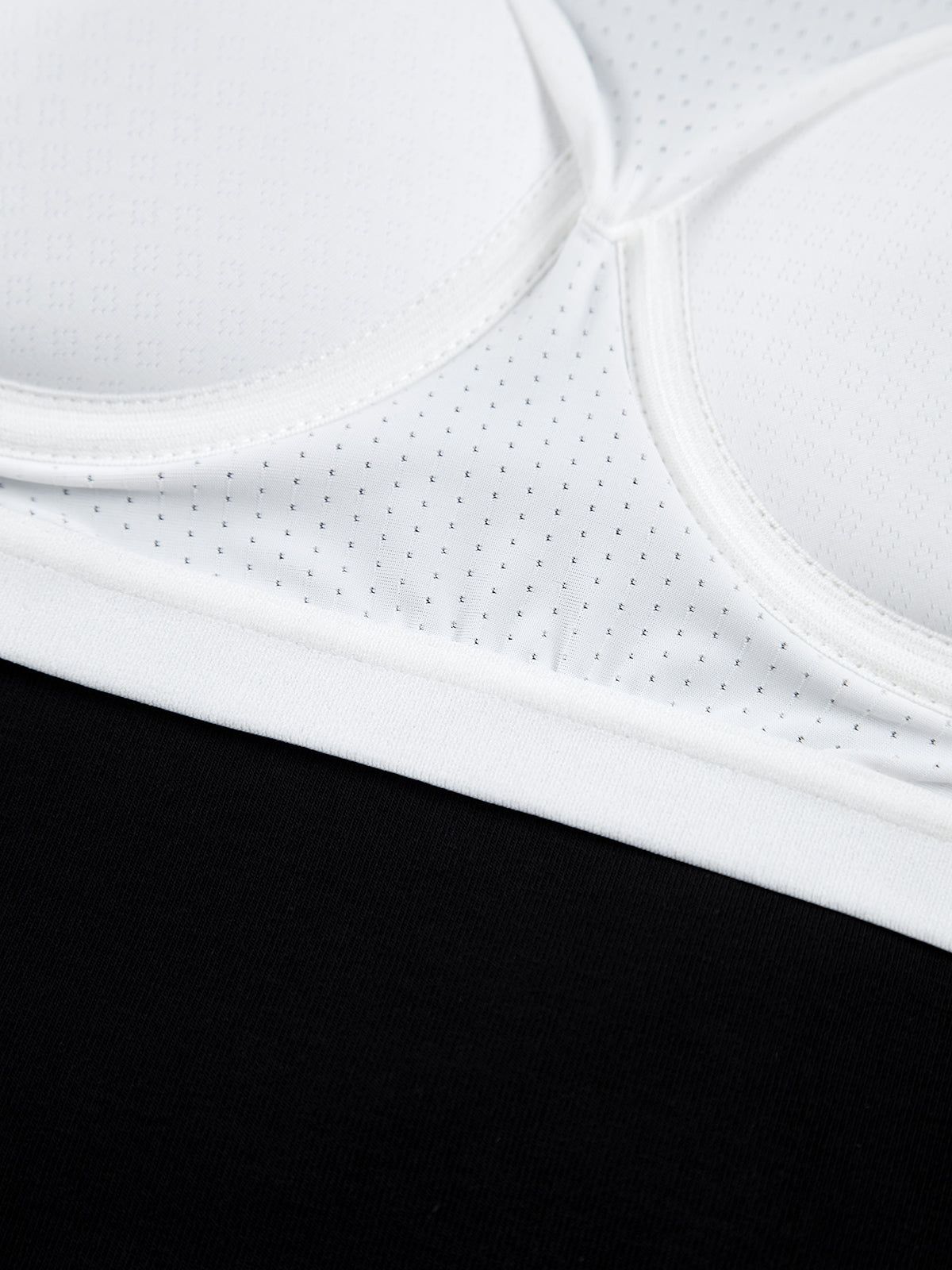 Contrast Trim Padded Crop Top sold by COMMENSE product image thumbnail 4