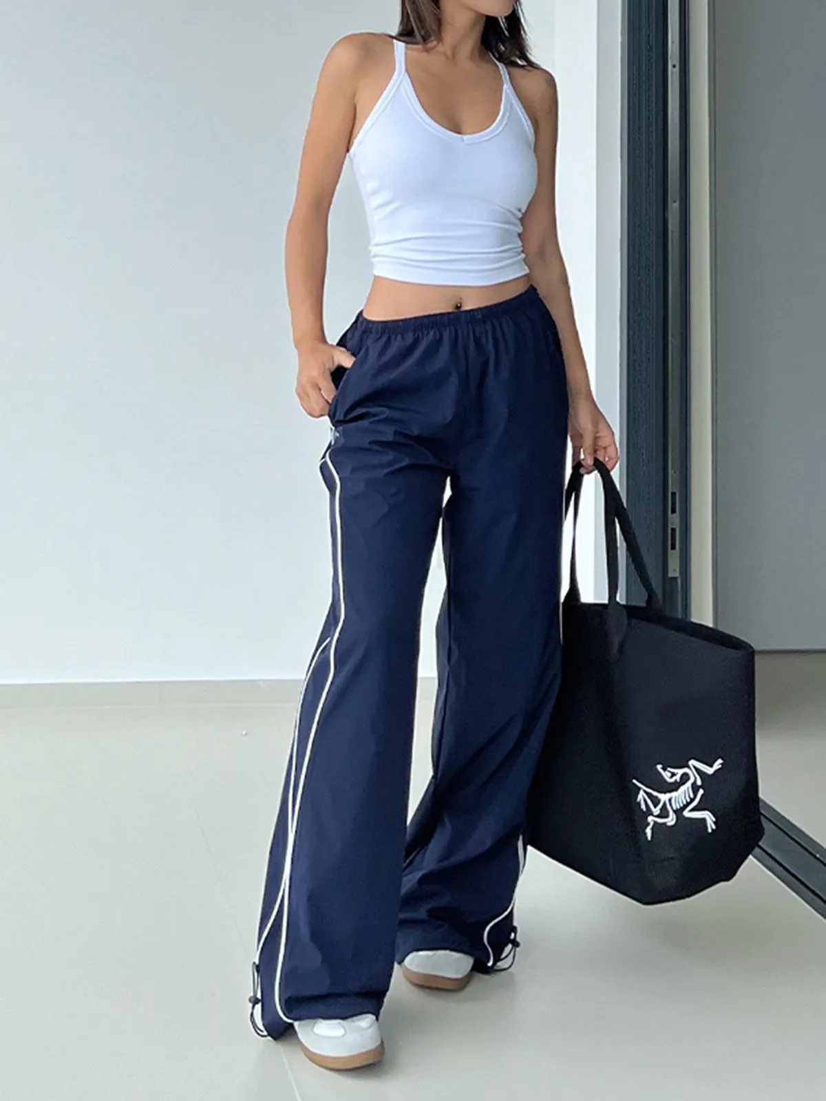 Contrast Piping Drawstring Pants sold by COMMENSE product image thumbnail 5