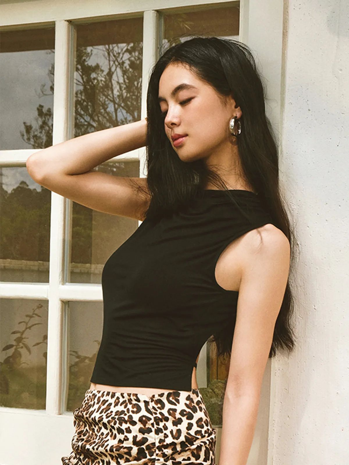 Backless Golden Button Tank Top sold by COMMENSE product image thumbnail 5