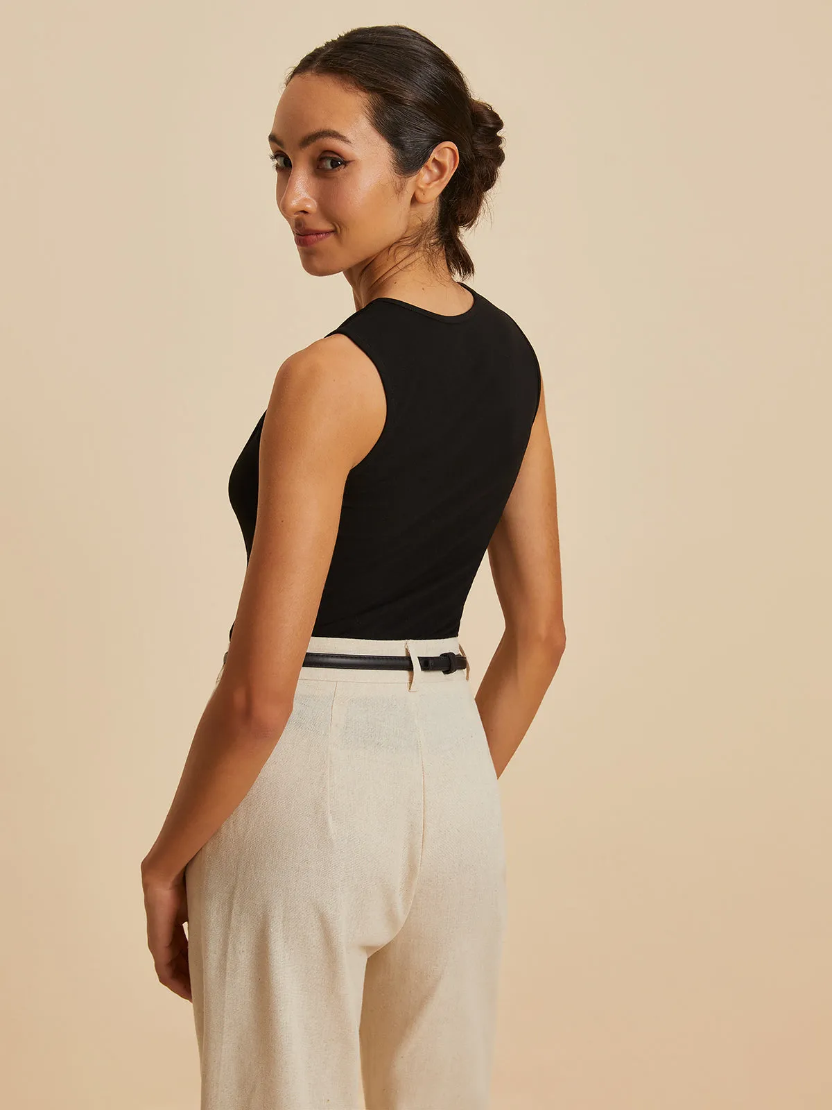 Asymmetrical Sleeveless Stretch Tank Top sold by COMMENSE product image thumbnail 3