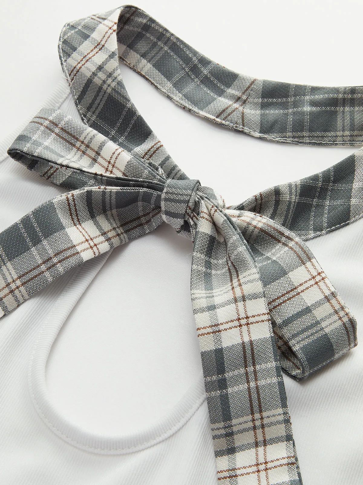 Halter Backless Bow Slim Top sold by COMMENSE product image thumbnail 3