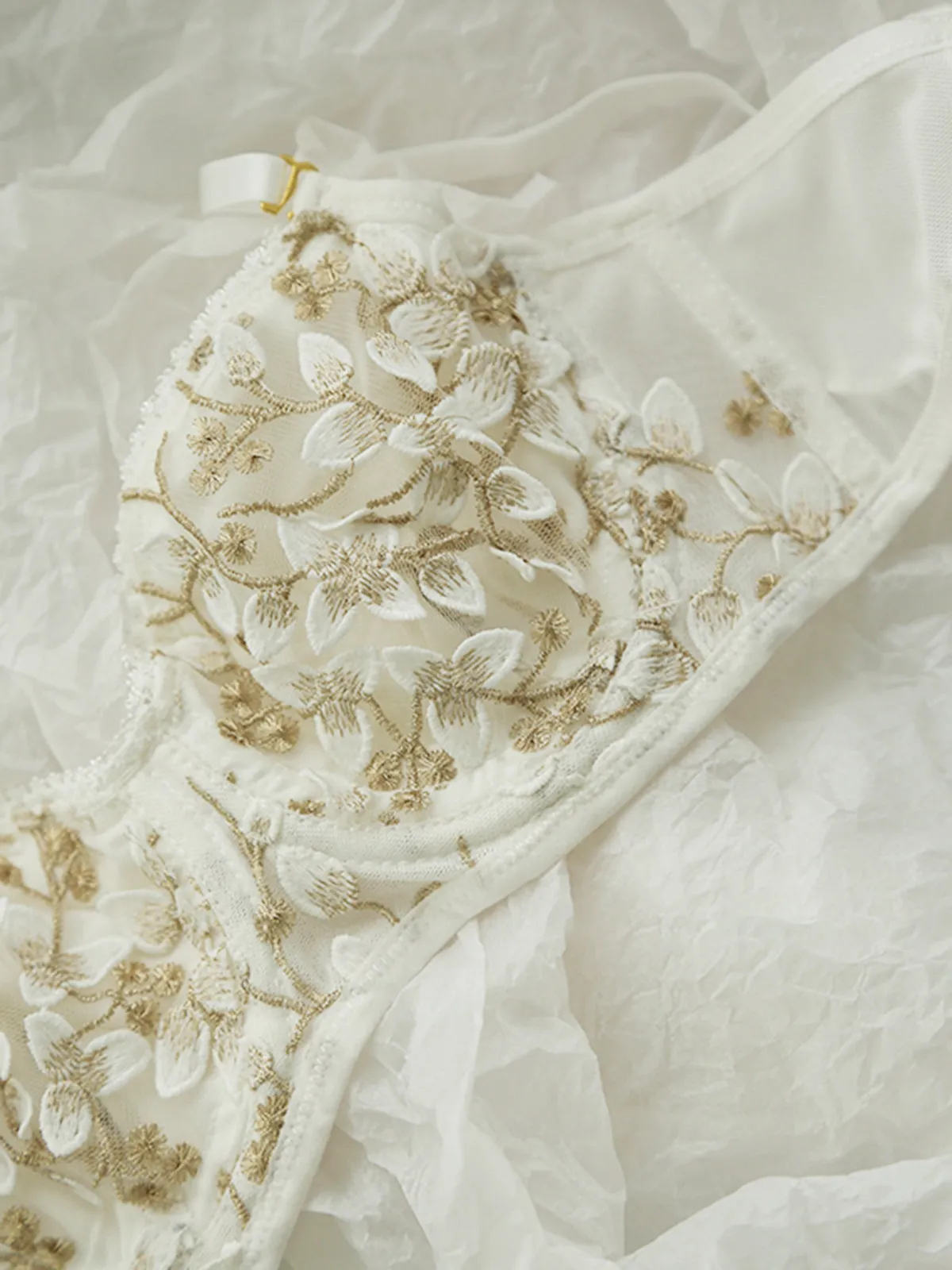 Floral Mesh Lace Crop Corset Top sold by COMMENSE product image thumbnail 4