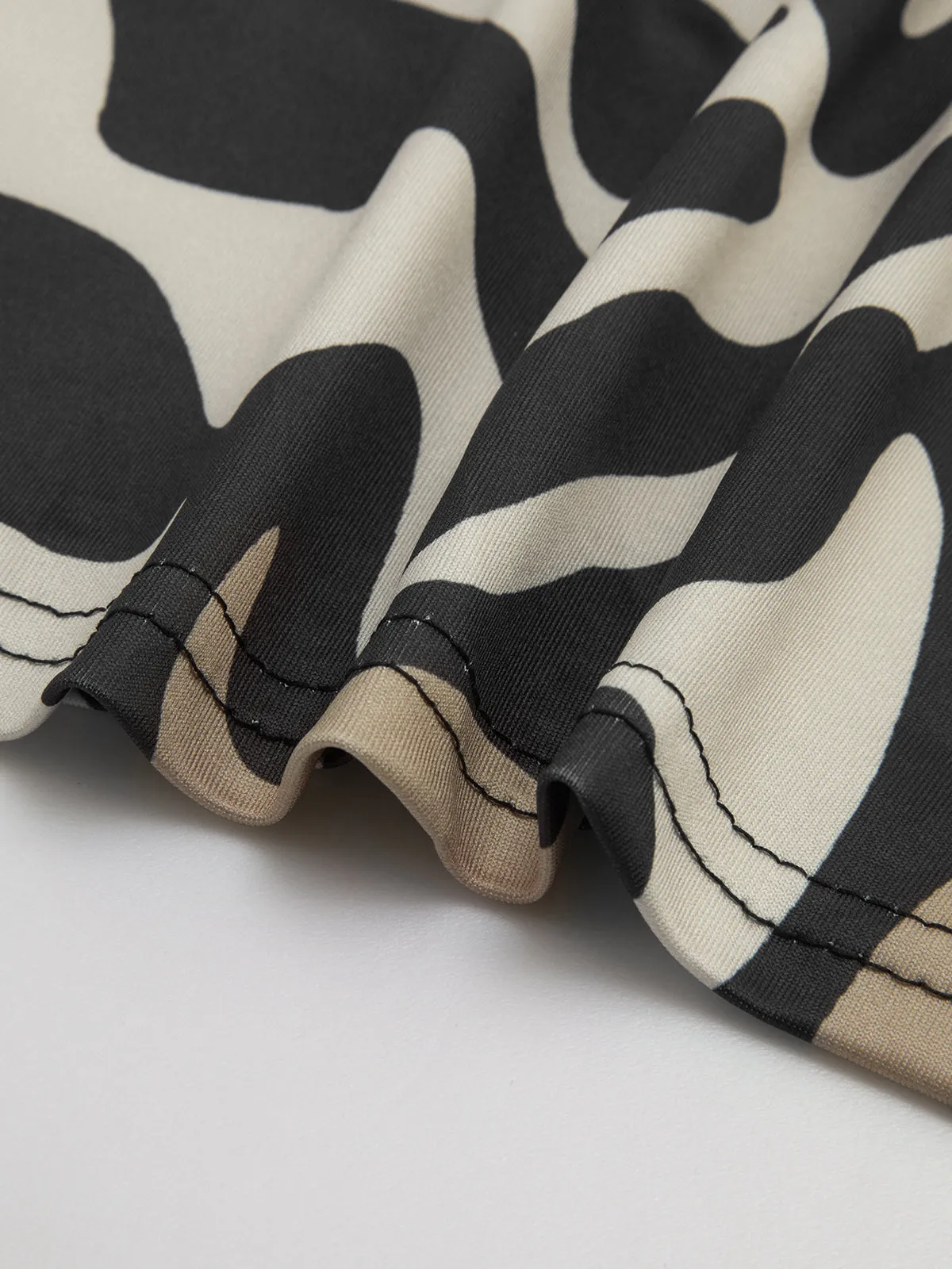 Sexy Backless Zebra Print Slim Fit Dress sold by COMMENSE product image thumbnail 4