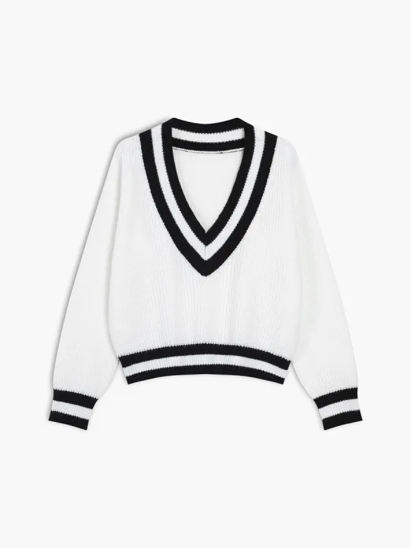 Effortless Contrast Trim Knit Top sold by COMMENSE