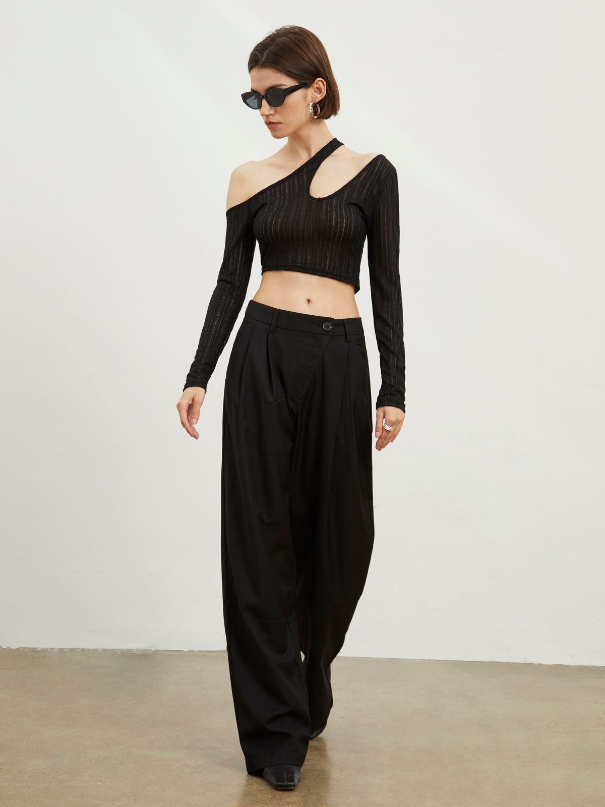 Cutout Asymmetrical Crop Top sold by COMMENSE product image thumbnail 4