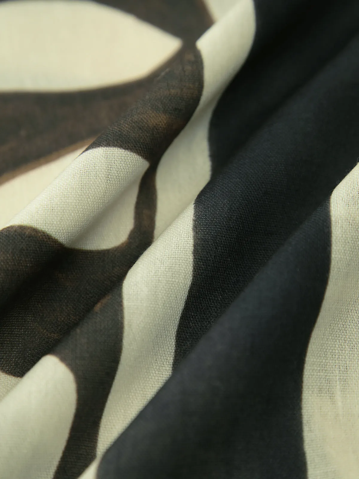 Asymmetrical Leaf Print Midi Skirt sold by COMMENSE product image thumbnail 4