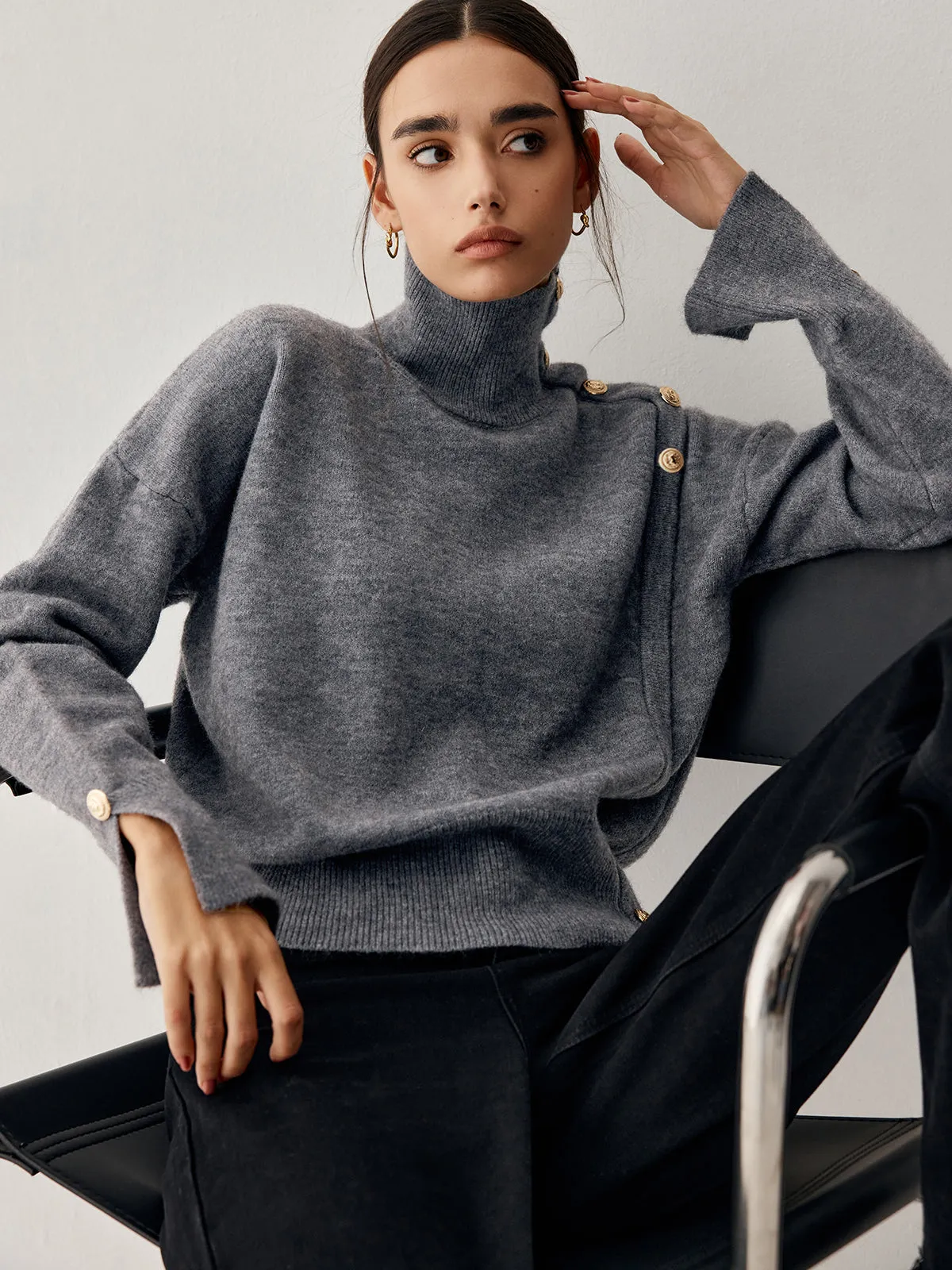 Vintage Buttoned Turtleneck Sweater sold by COMMENSE product image thumbnail 3