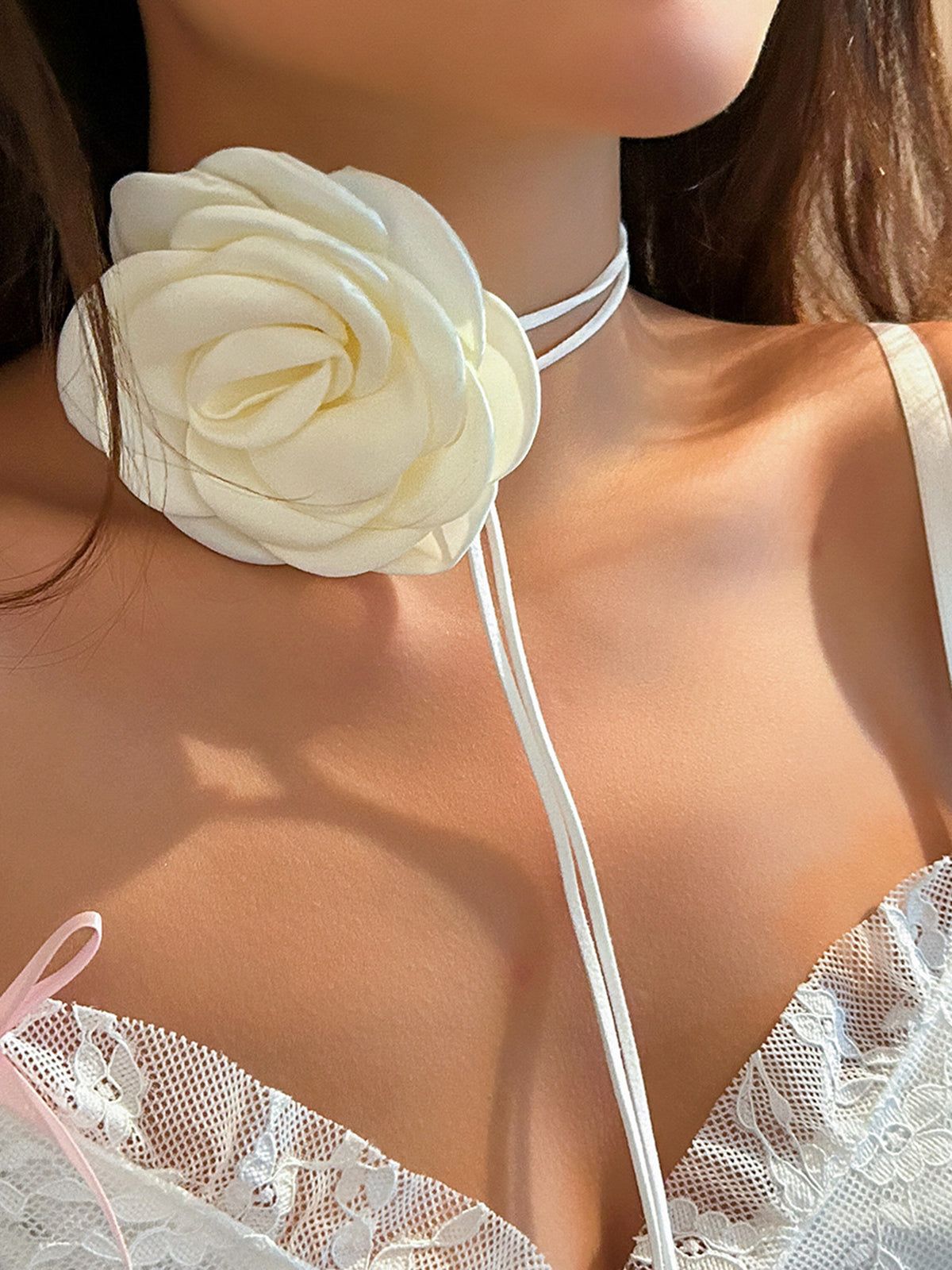 Sacred Dream Rosette Choker Necklace sold by COMMENSE product image thumbnail 2