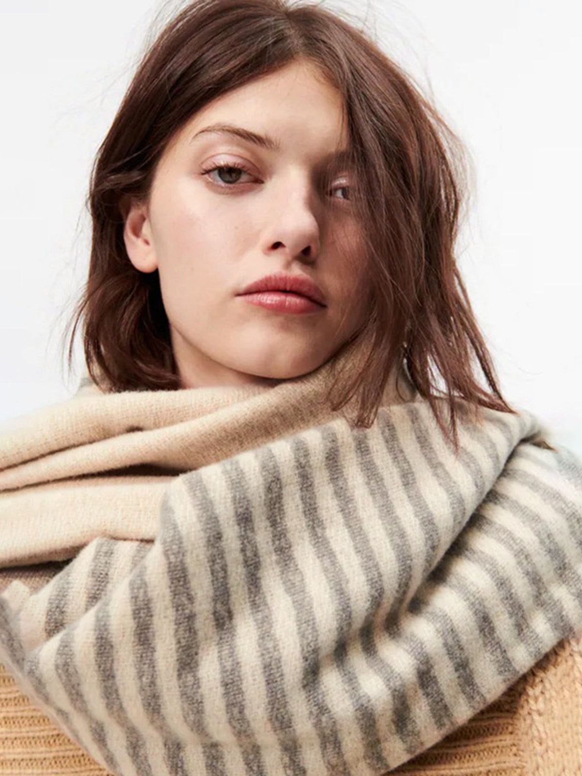 Winter Warm Striped Scarf sold by COMMENSE product image thumbnail 2