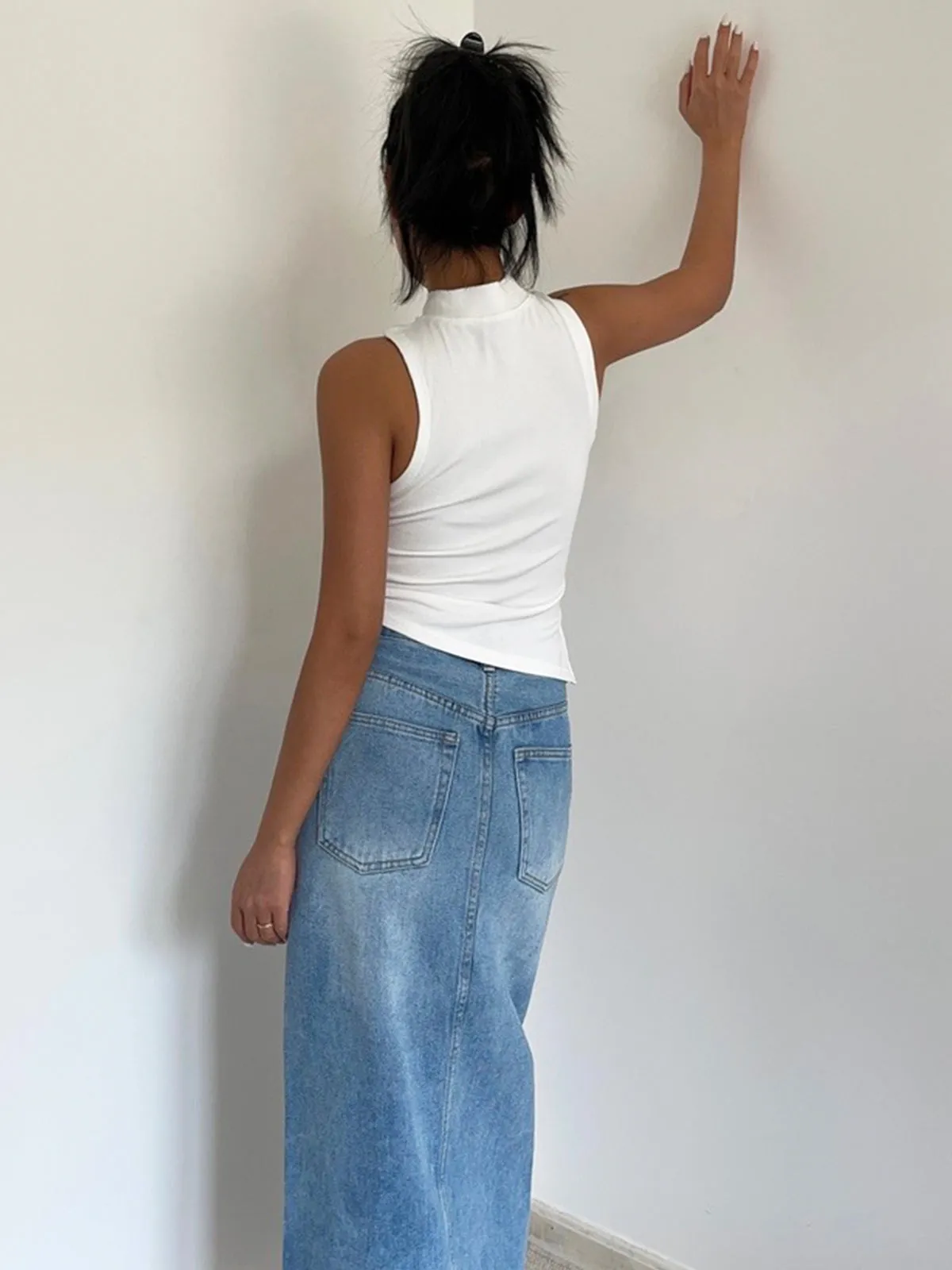 Sleeveless Asymmetrical Knot Top sold by COMMENSE product image thumbnail 4