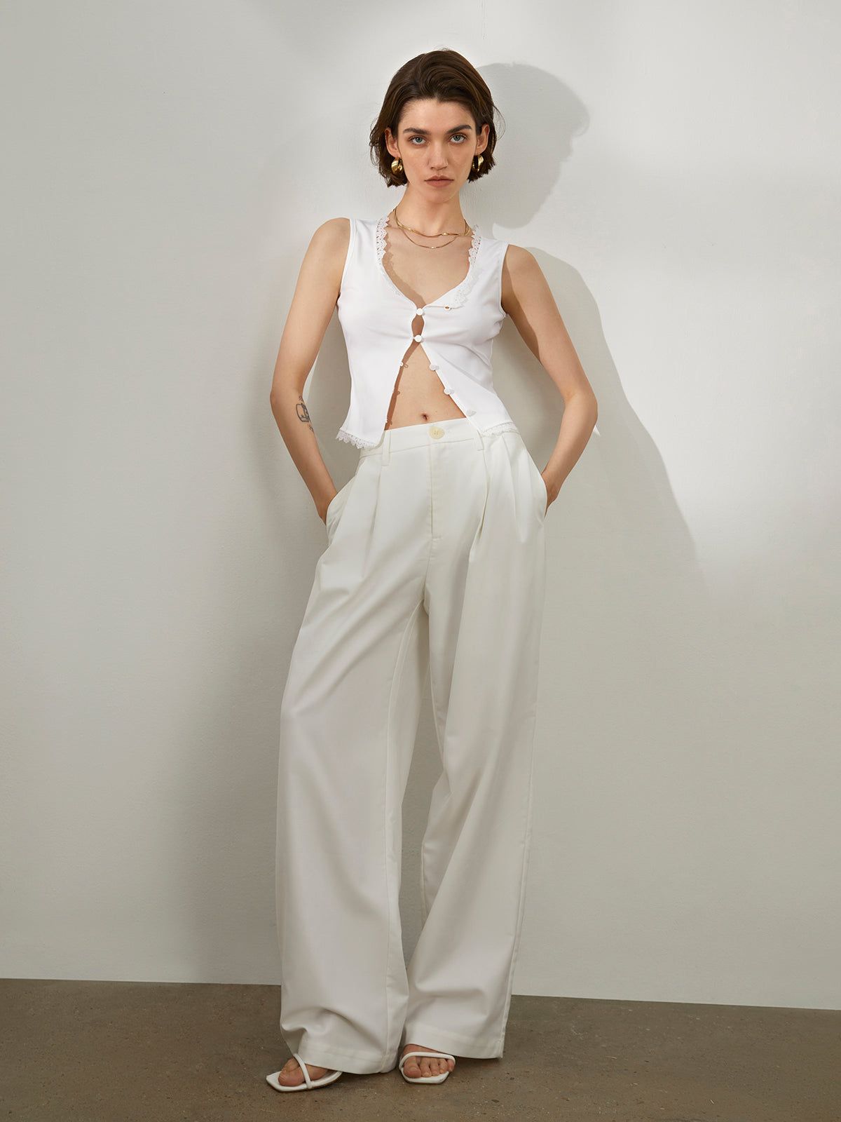 Buttoned Lace Trim Tank Top sold by COMMENSE product image thumbnail 5