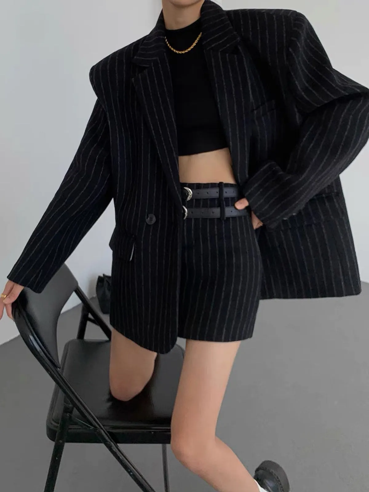Tweed Pinstripe Oversized Blazer sold by COMMENSE product image thumbnail 3