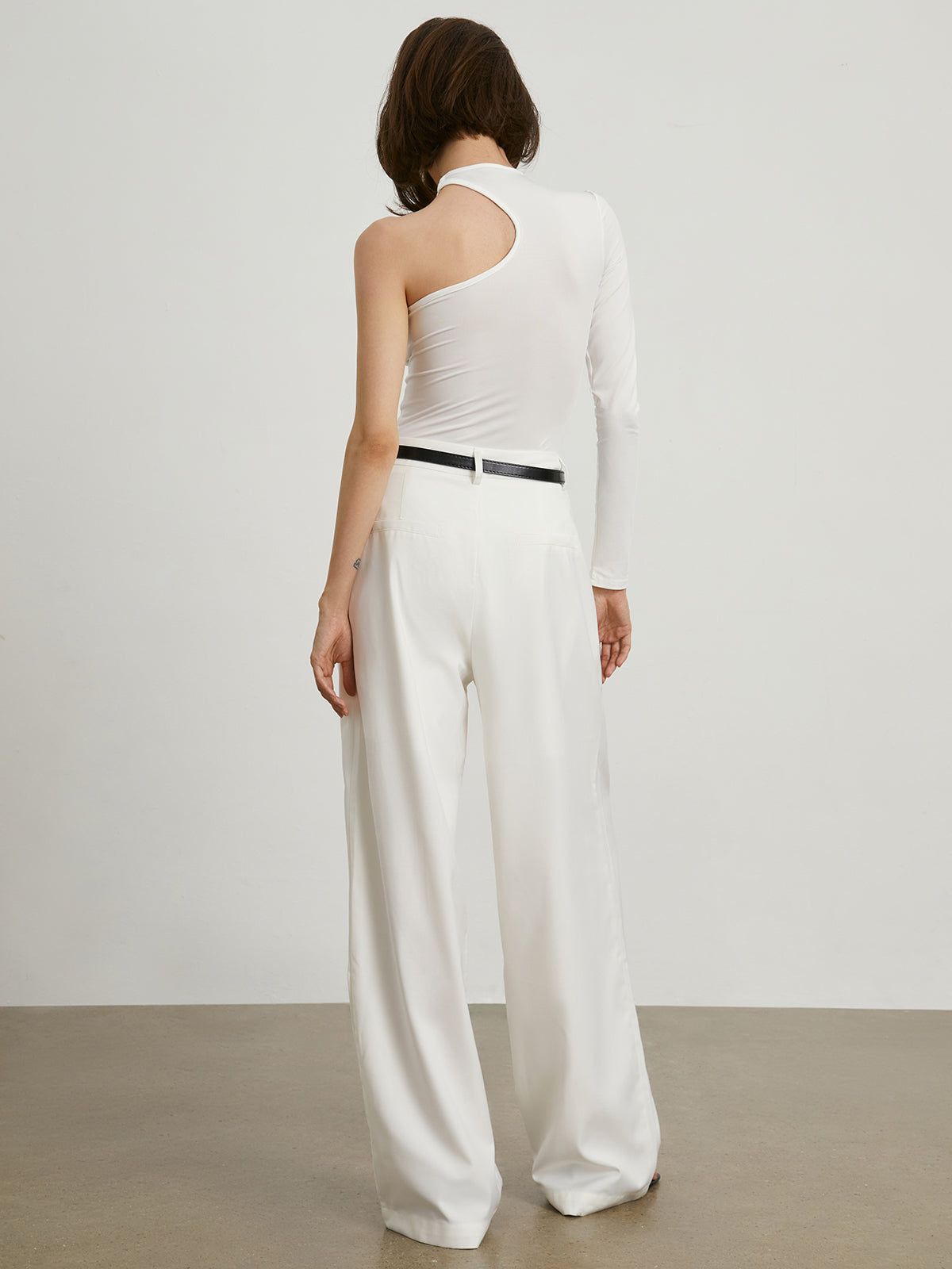 Twist One Sleeve Bodysuit sold by COMMENSE product image thumbnail 5