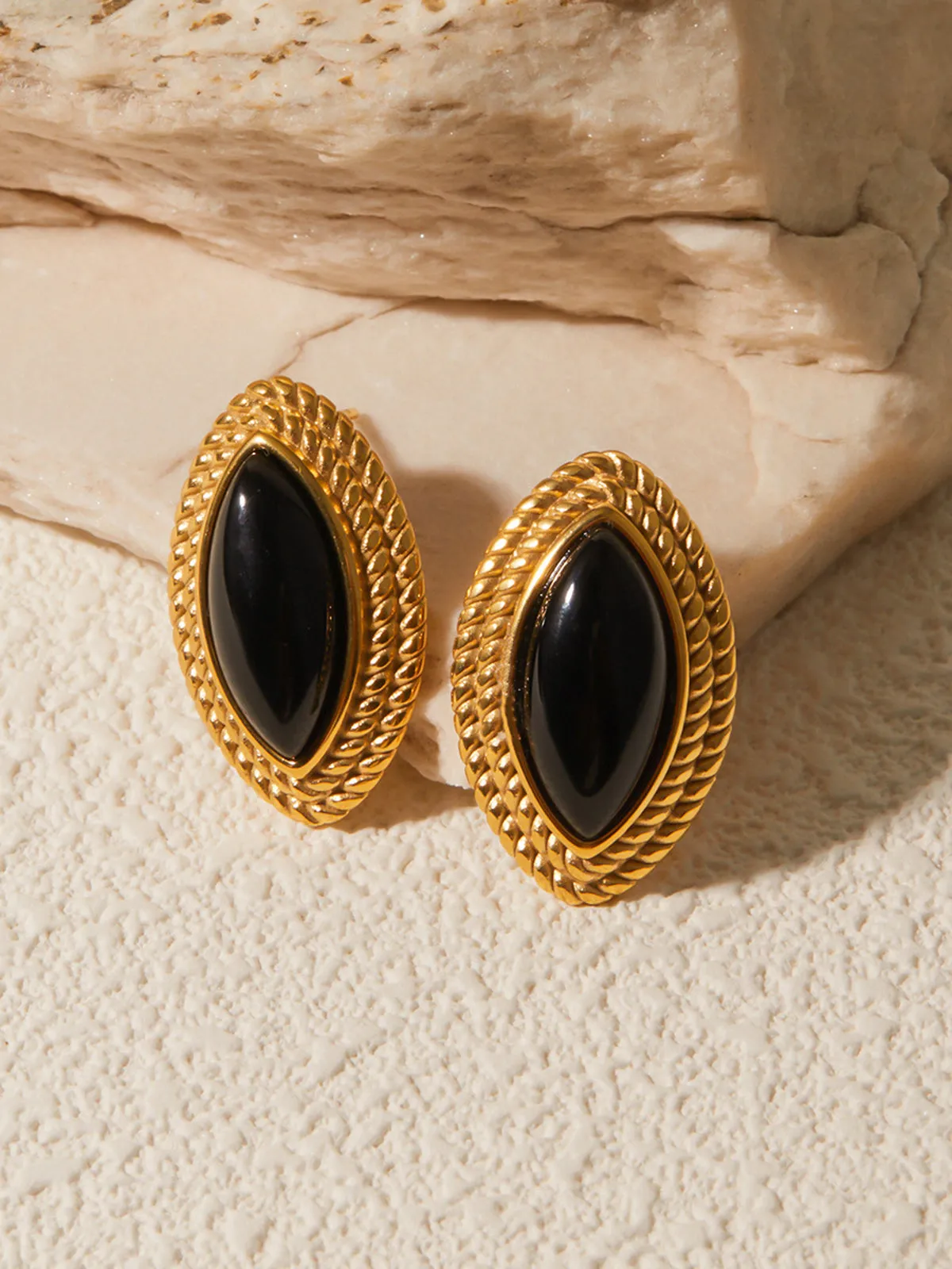Golden Disc Black Onyx Earrings sold by COMMENSE product image thumbnail 4