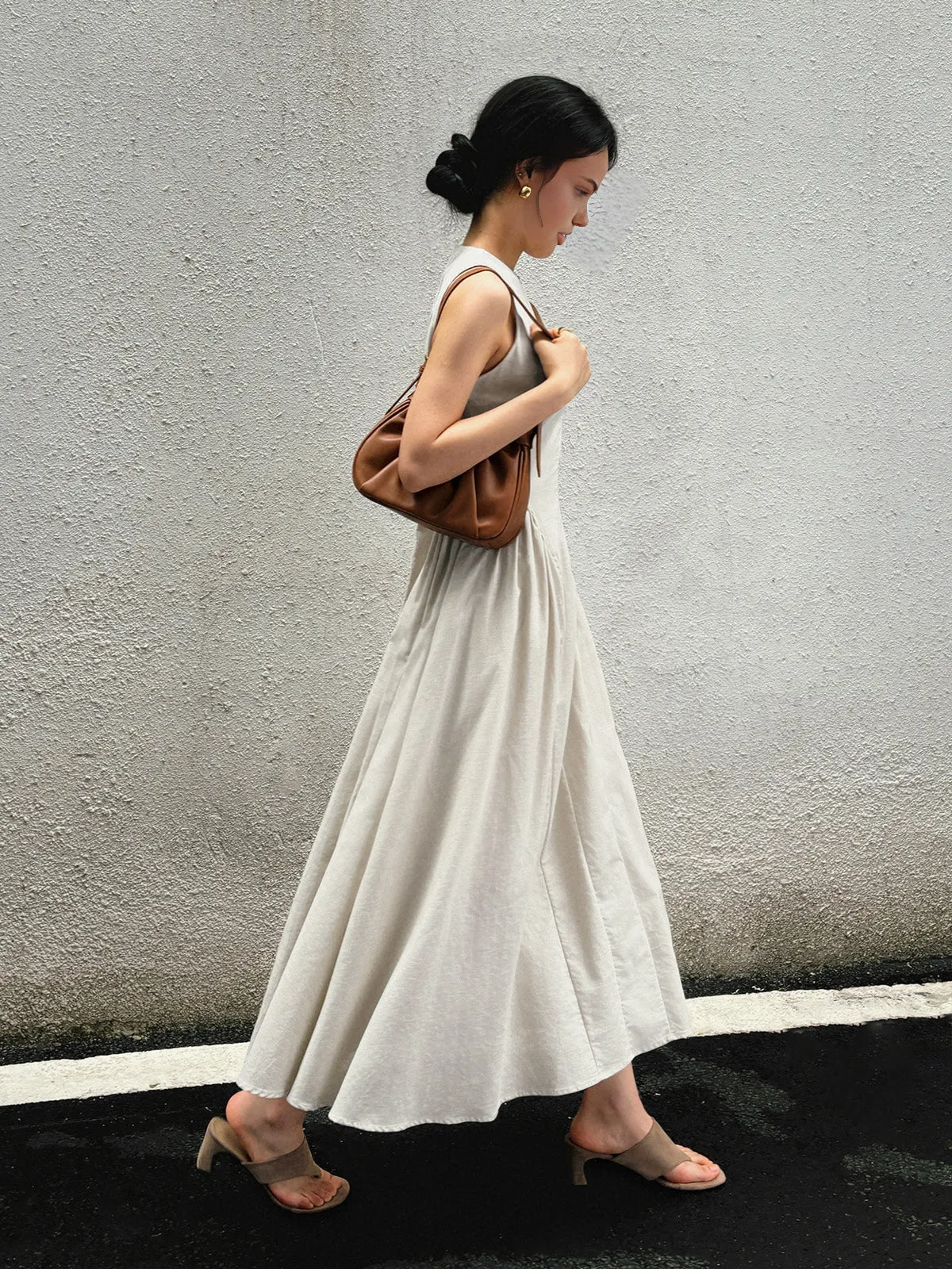 Cotton & Linen Pleated Cutout Long Dress sold by COMMENSE product image thumbnail 4