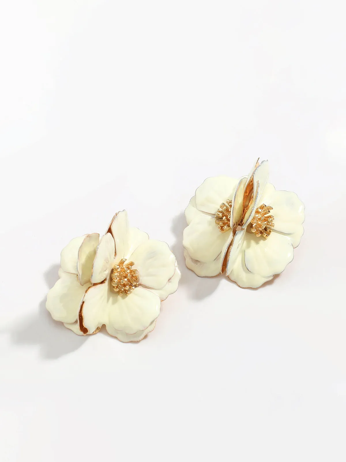 Stylish Golden Stamen Flower Earrings sold by COMMENSE product image thumbnail 5