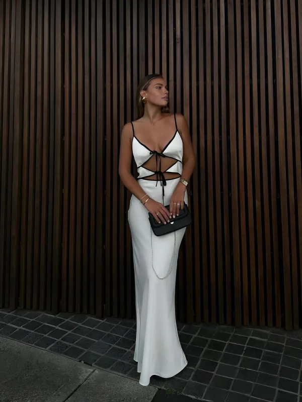 Contrast Trim Tie-Front Long Dress sold by COMMENSE