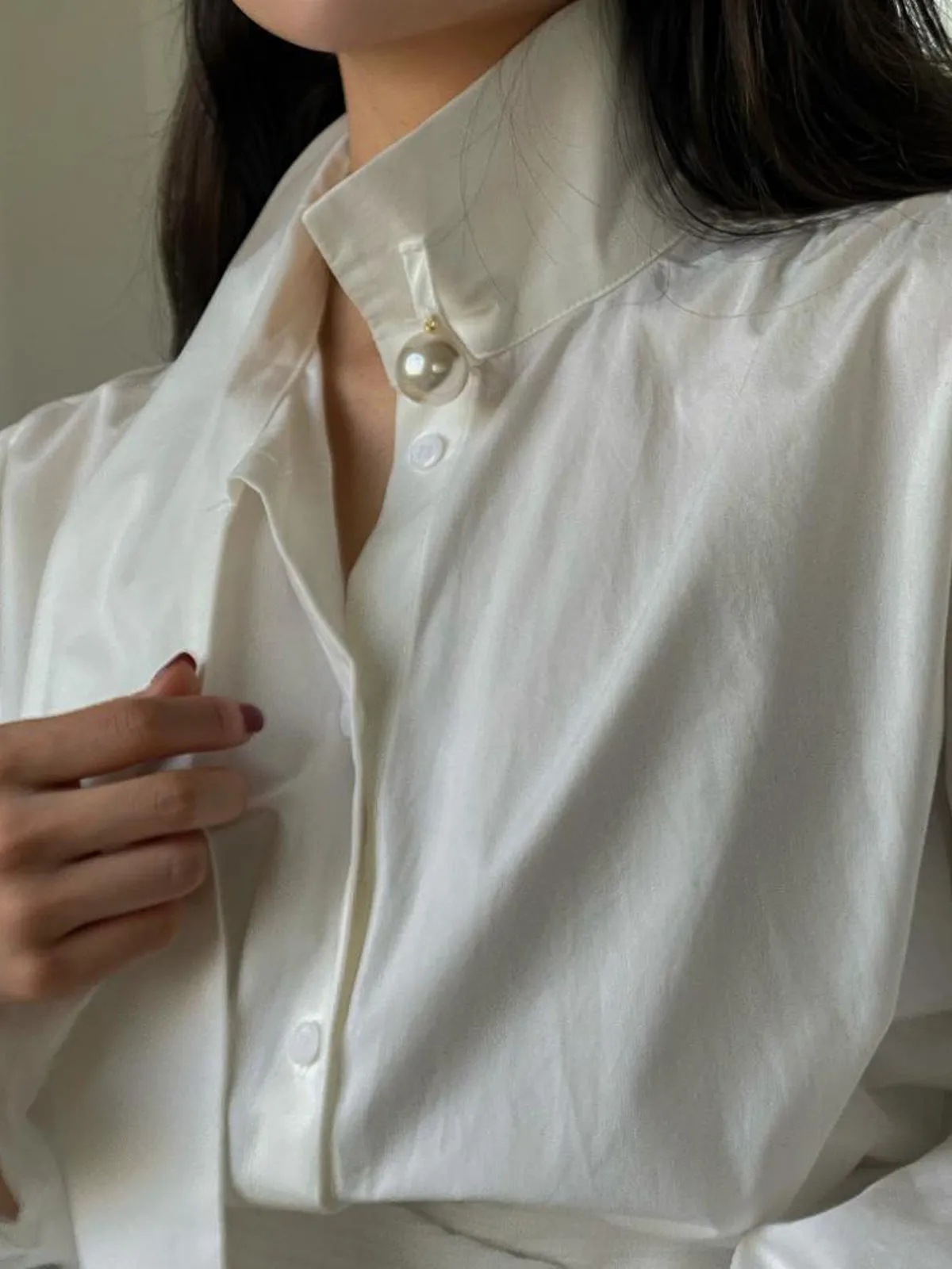 Pearl Loose-Fitting Long Sleeve Shirt sold by COMMENSE product image thumbnail 4