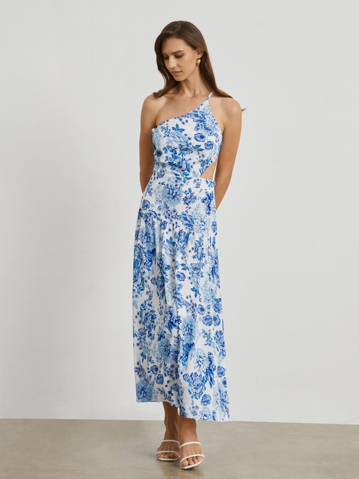 Blue Rose Open Back Midi Dress sold by COMMENSE product image thumbnail 5