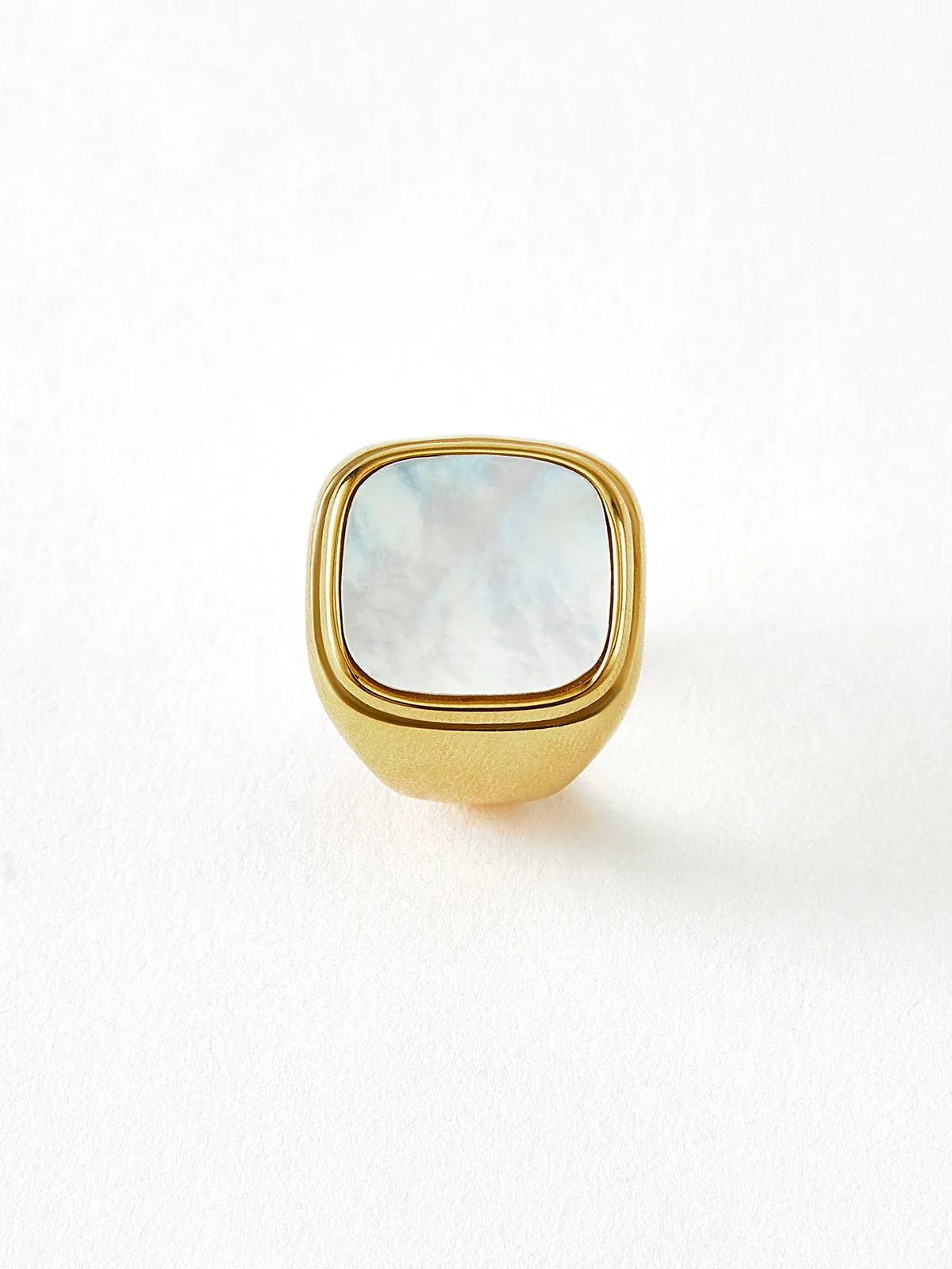 Square Shell Signet Ring sold by COMMENSE product image thumbnail 3