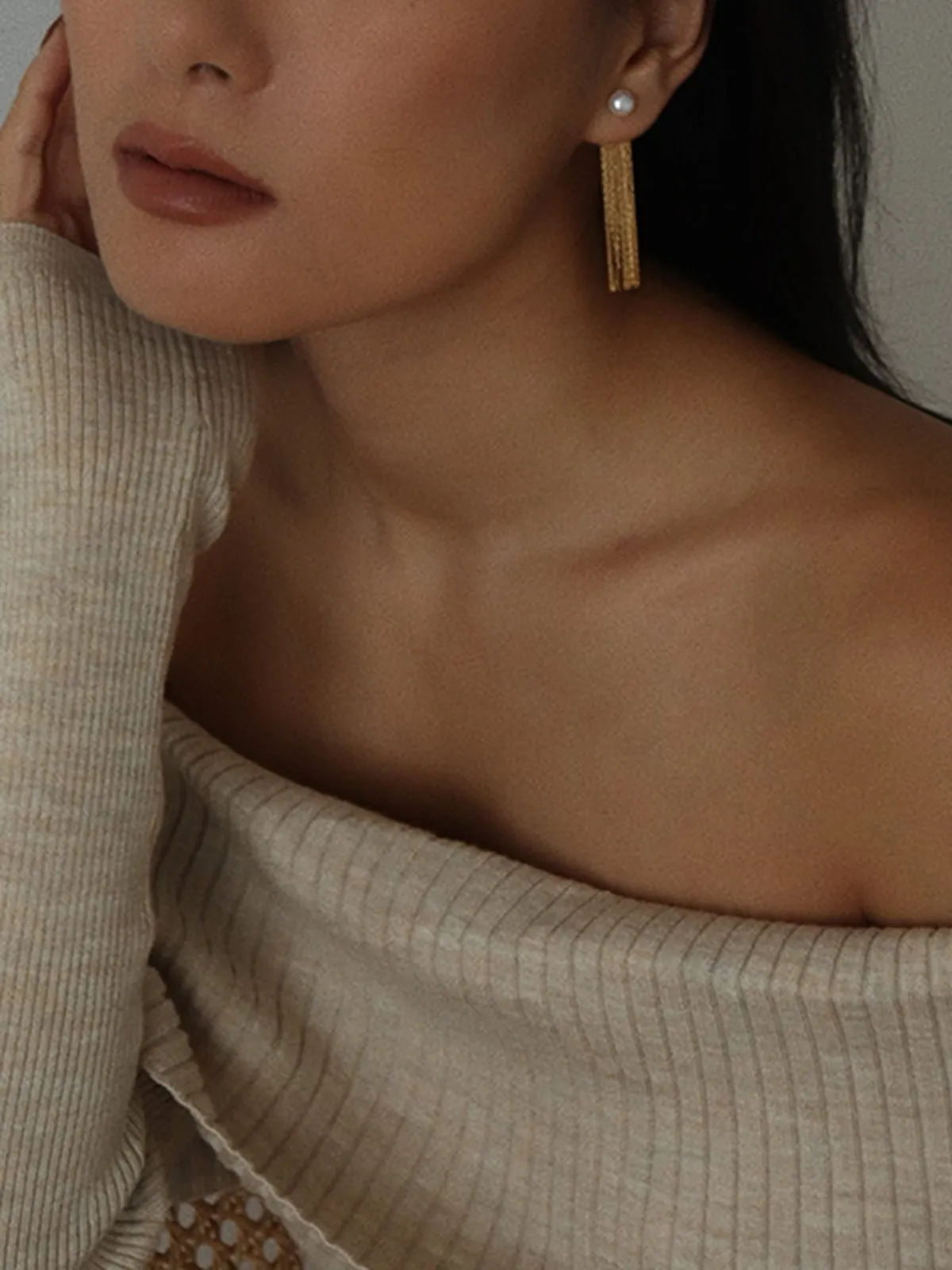 Golden Tassel Pearl Stud Earrings sold by COMMENSE product image thumbnail 3