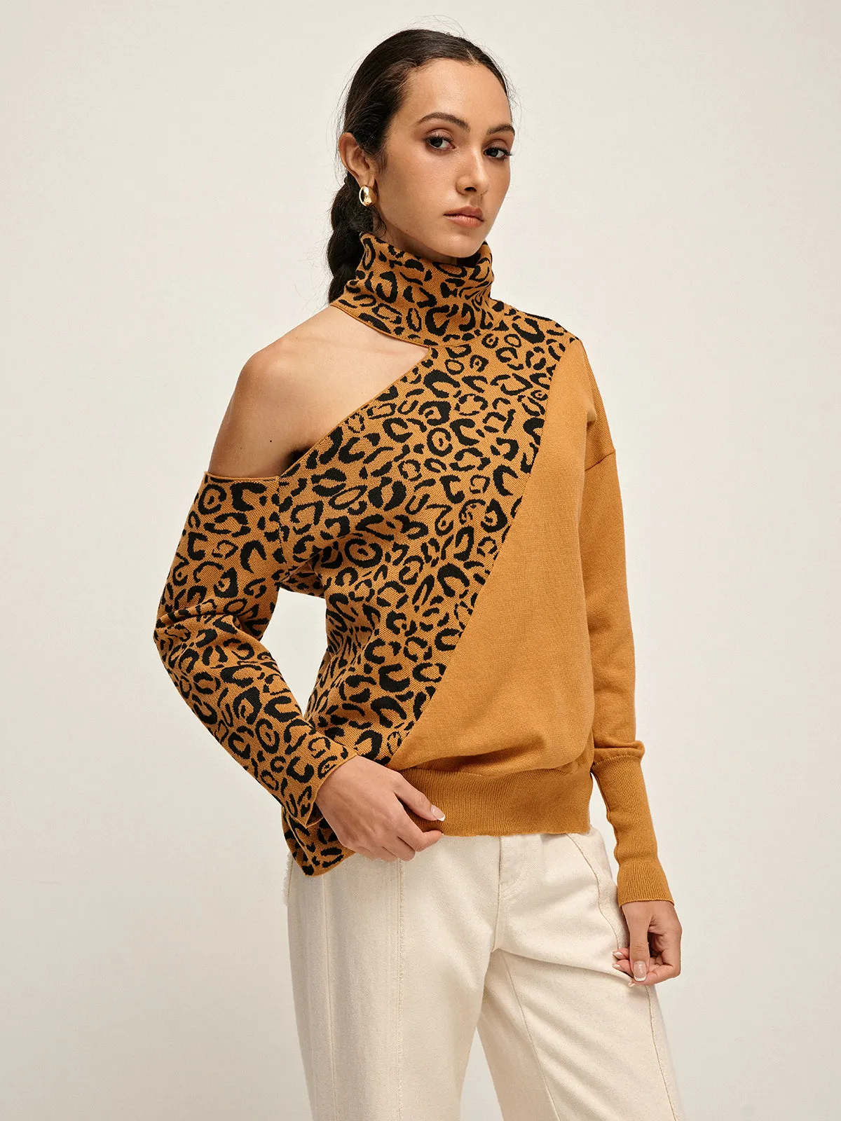 Turtleneck Cutout Leopard Patchwork Knit Top sold by COMMENSE product image thumbnail 2