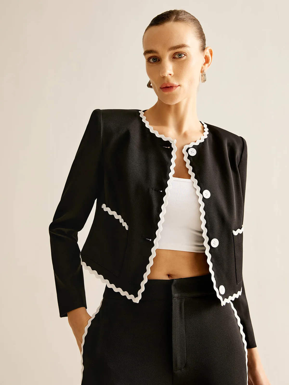 Contrast Wavy Trim Button Blazer sold by COMMENSE product image thumbnail 4