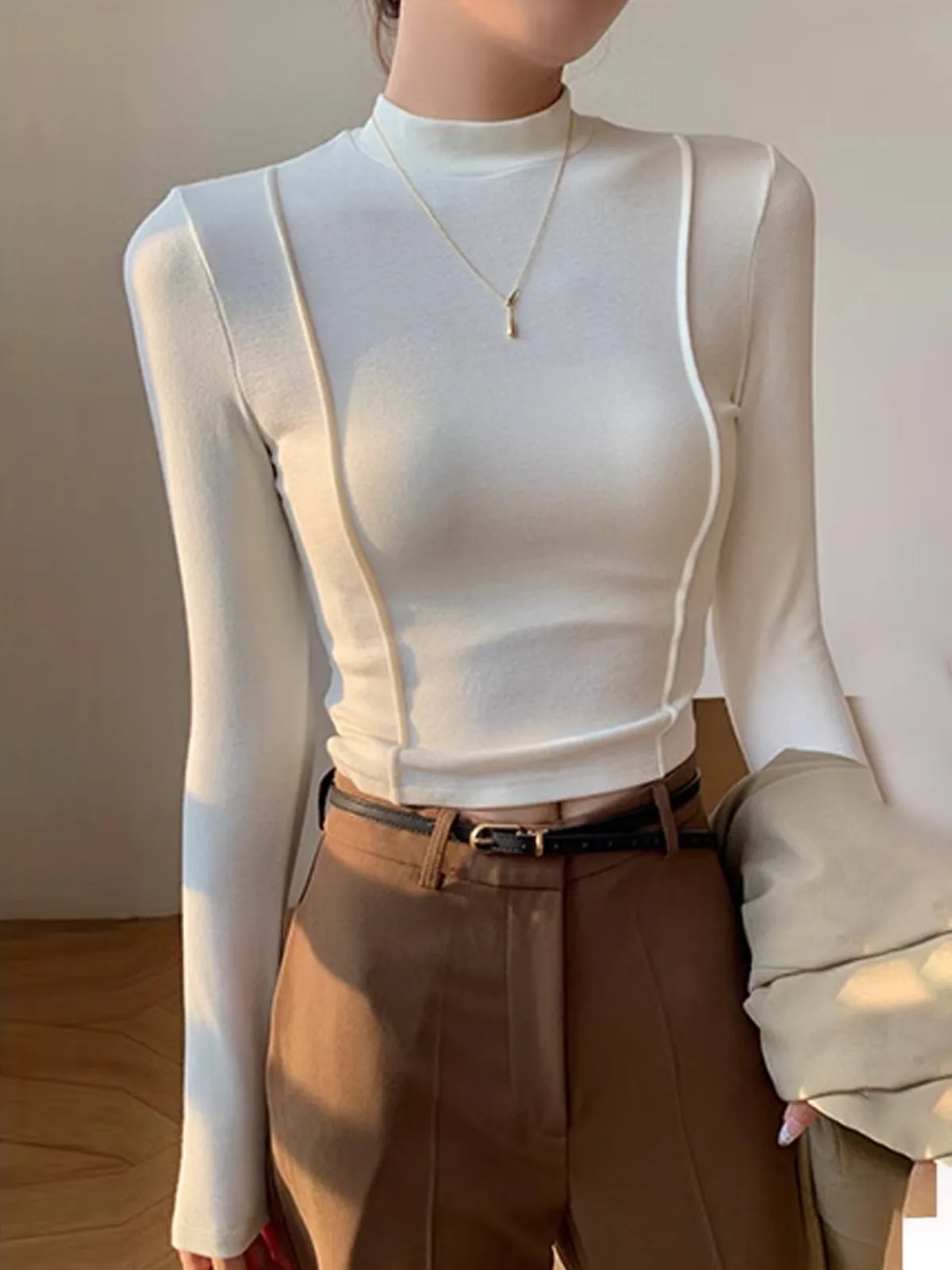 Plain Jersey Piping Blouse sold by COMMENSE product image thumbnail 4