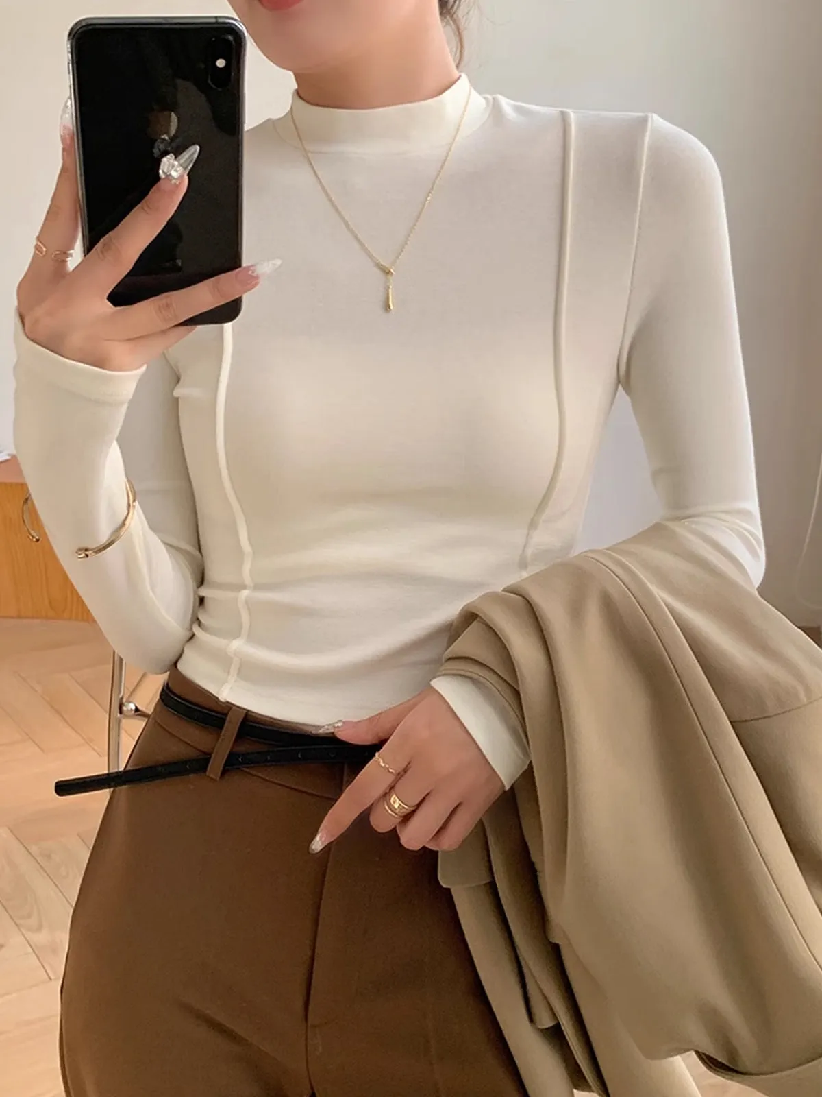 Plain Jersey Piping Blouse sold by COMMENSE product image thumbnail 5