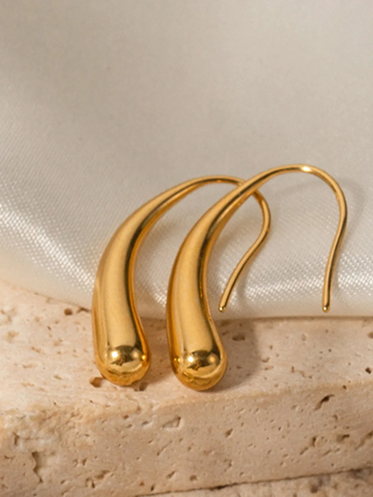 Elegant Water Drop Earrings sold by COMMENSE product image thumbnail 2