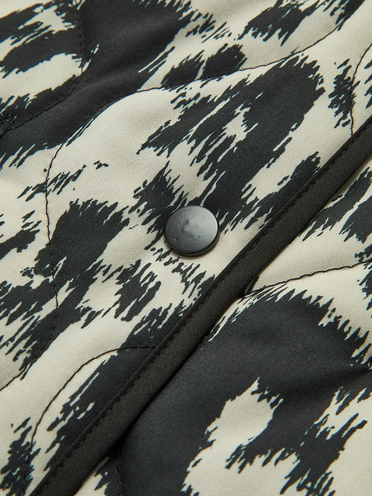 Boheme Crew Neck Winter Coat sold by COMMENSE product image thumbnail 5