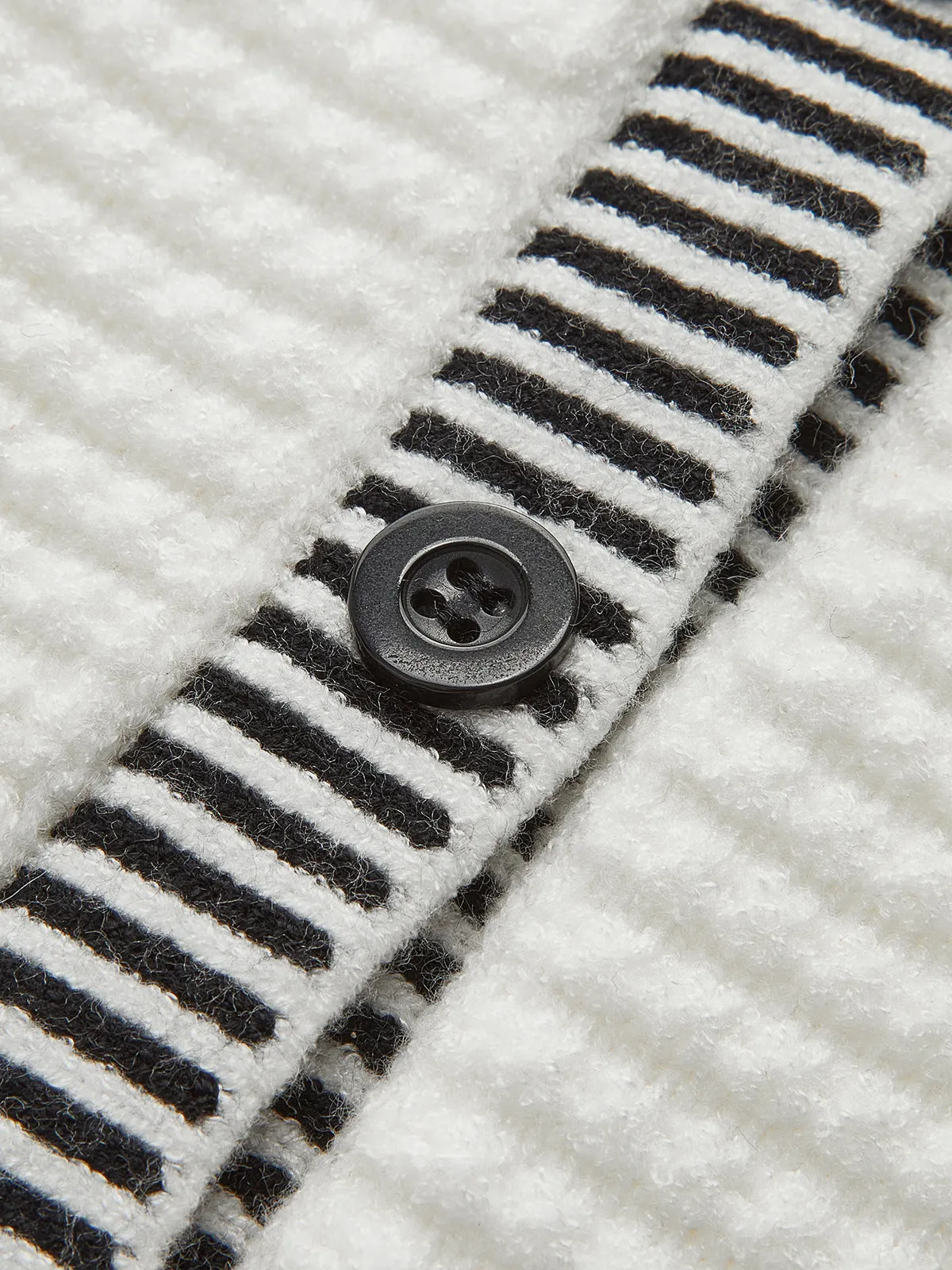 Contrast Trim Button Cardigan sold by COMMENSE product image thumbnail 2