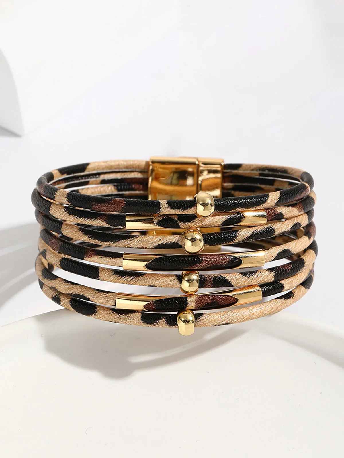 Leopard Printed Magnet Clasp Bracelet sold by COMMENSE product image thumbnail 2