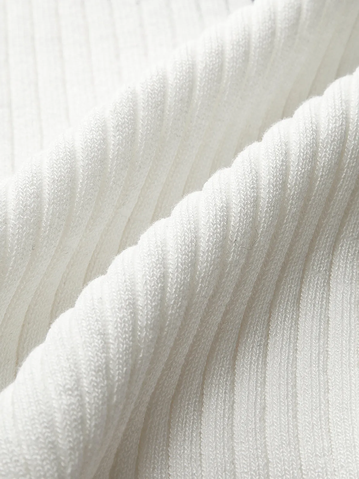 Contrast Trim Bow Crop Sweater Vest sold by COMMENSE product image thumbnail 3