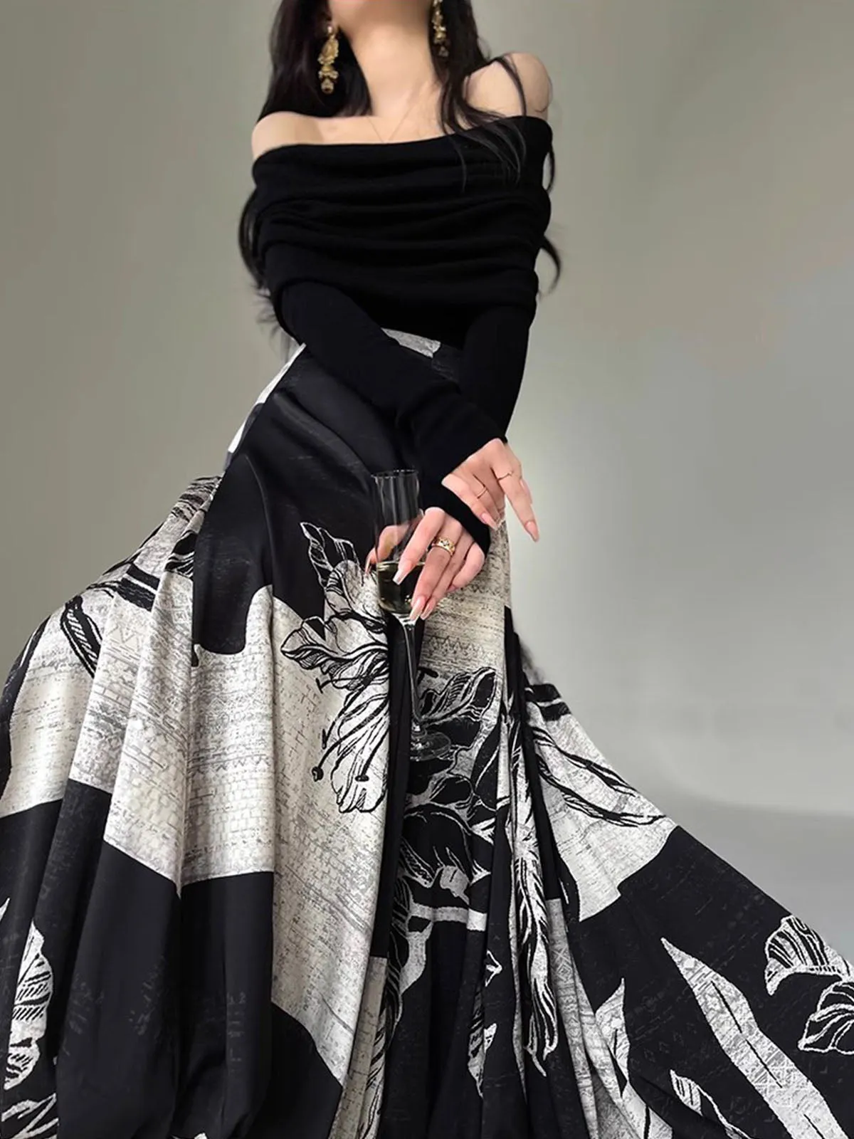 Bud Waist Flowy Midi Skirt sold by COMMENSE product image thumbnail 2