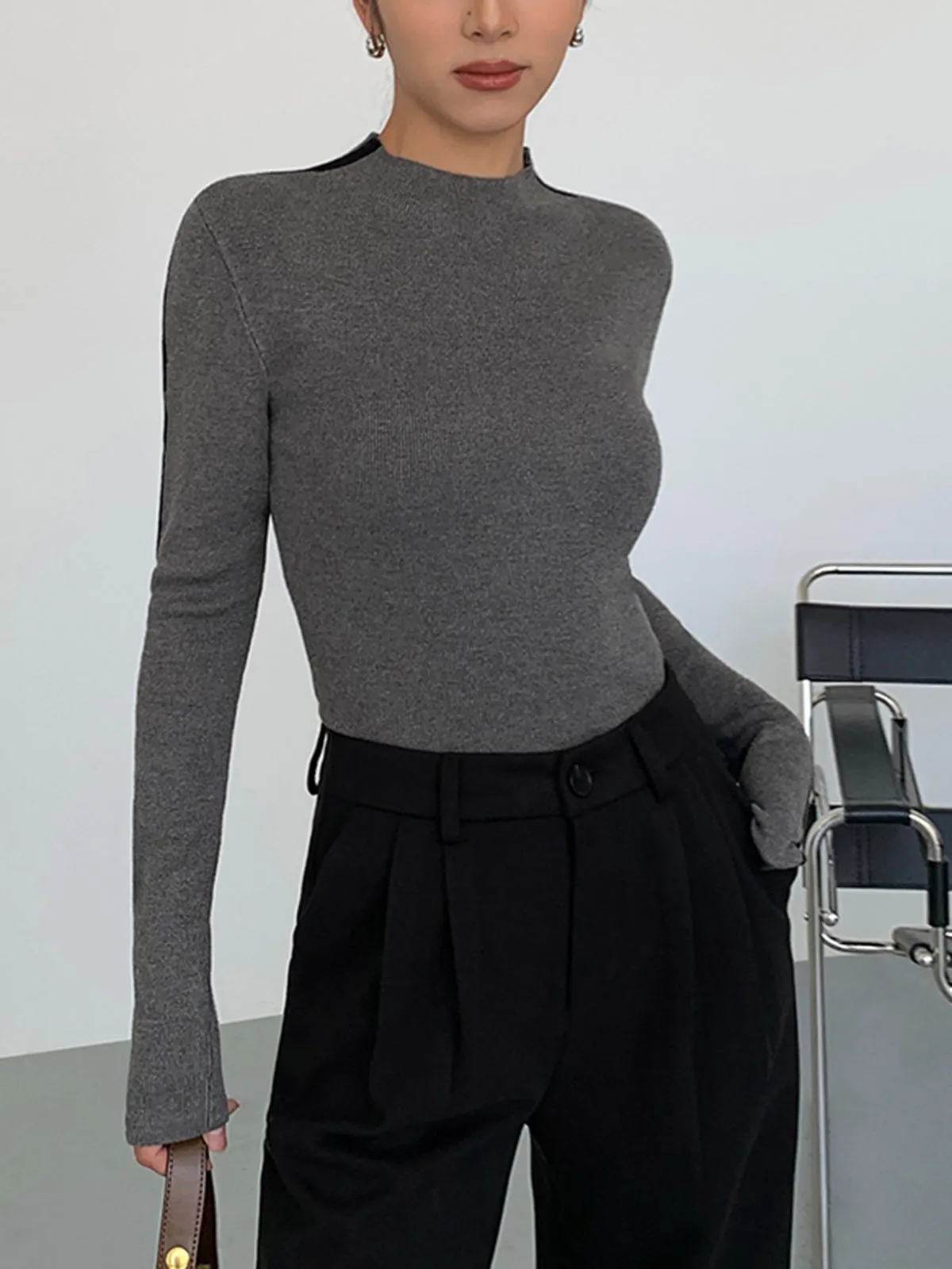 Round Neck Contrast Trim Slim Knit Top sold by COMMENSE product image thumbnail 5