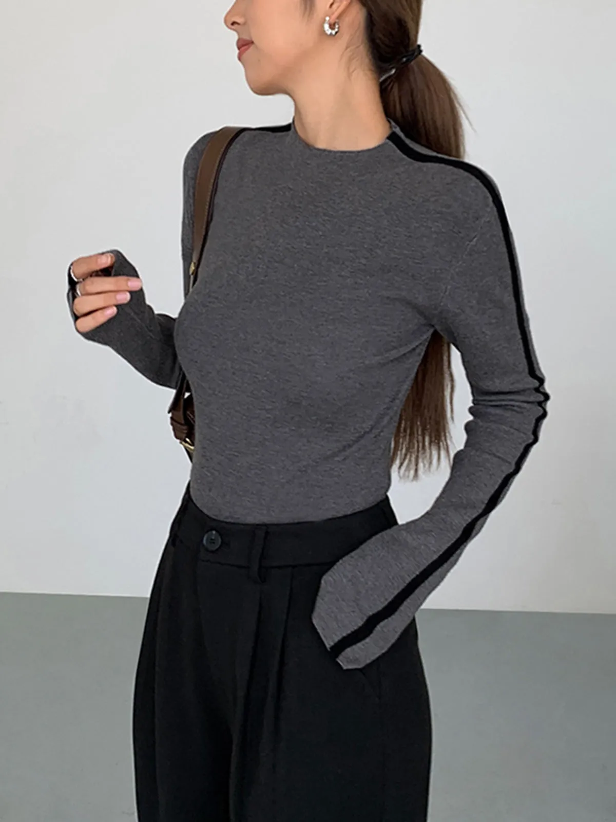Round Neck Contrast Trim Slim Knit Top sold by COMMENSE