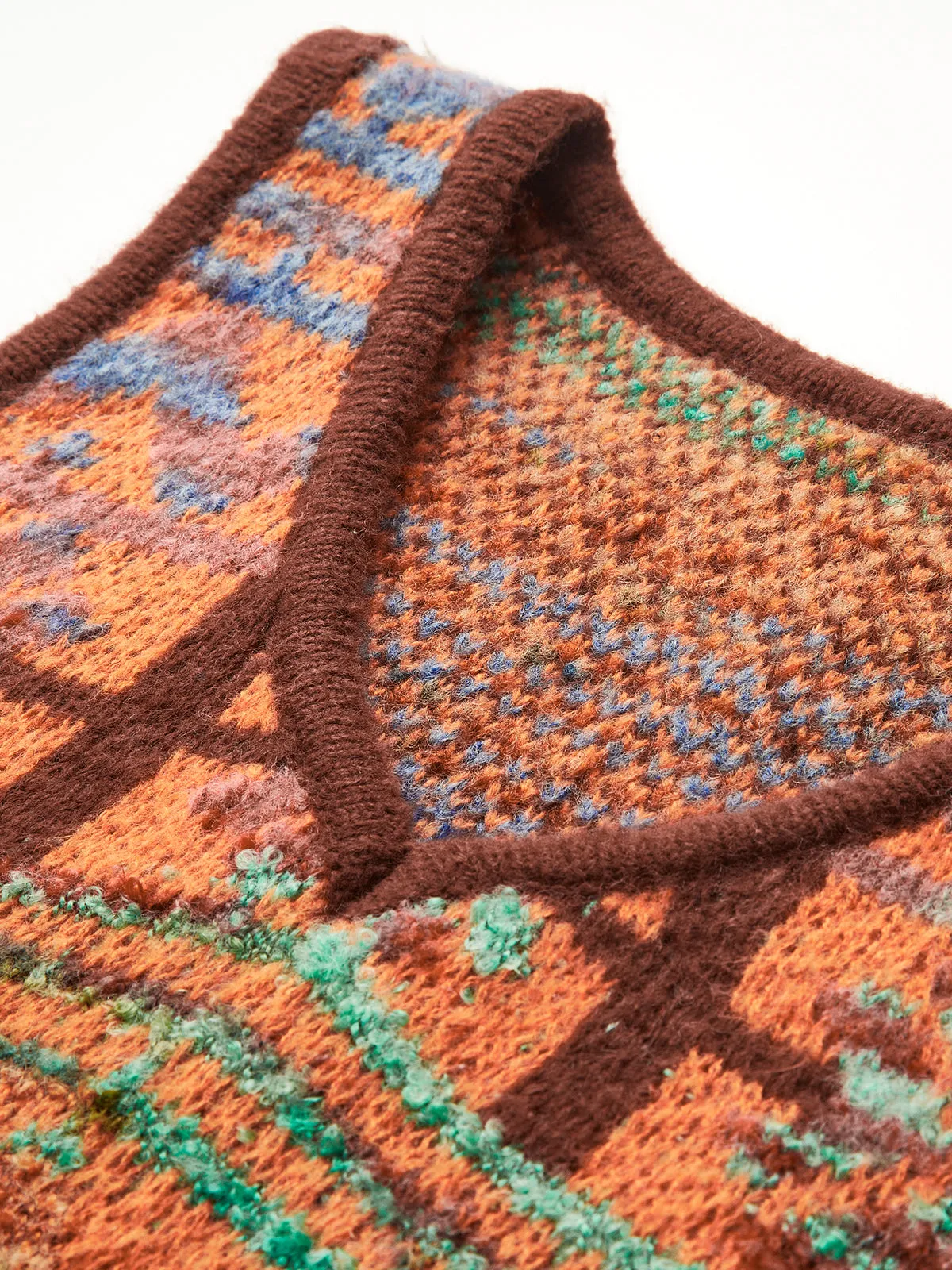 Boheme V-Neck Sweater Vest sold by COMMENSE product image thumbnail 3