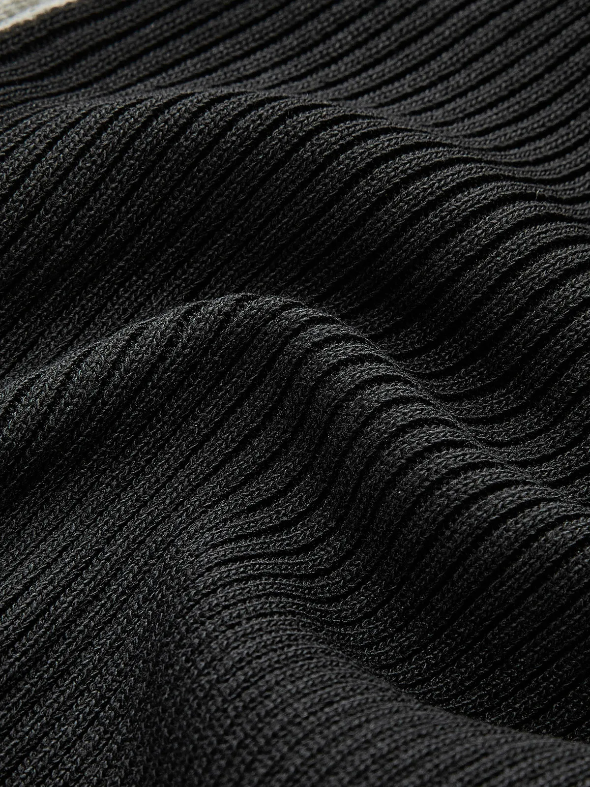 Contrast Trim Double-Zipper Knit Top sold by COMMENSE product image thumbnail 4