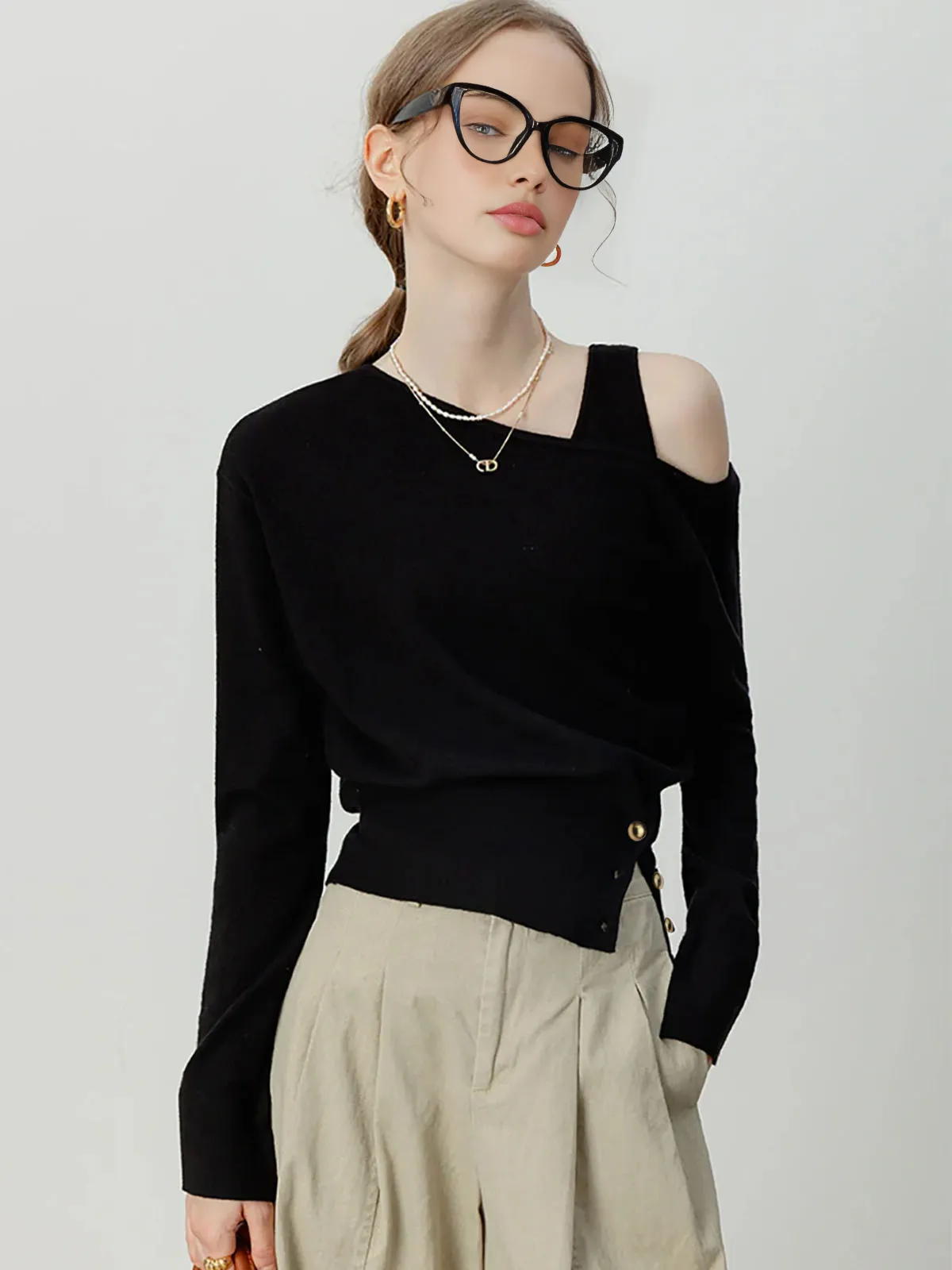 Asymmetrical Cold Shoulder Sweater Co-ord sold by COMMENSE product image thumbnail 2