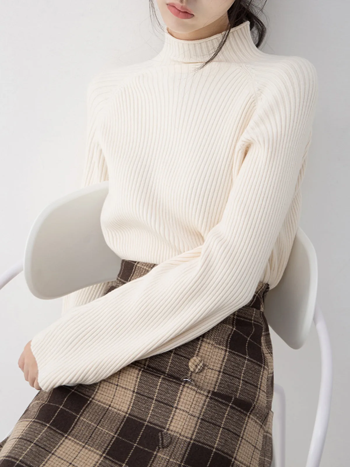 Minimalist Plain Ribbed Sweater sold by COMMENSE product image thumbnail 2