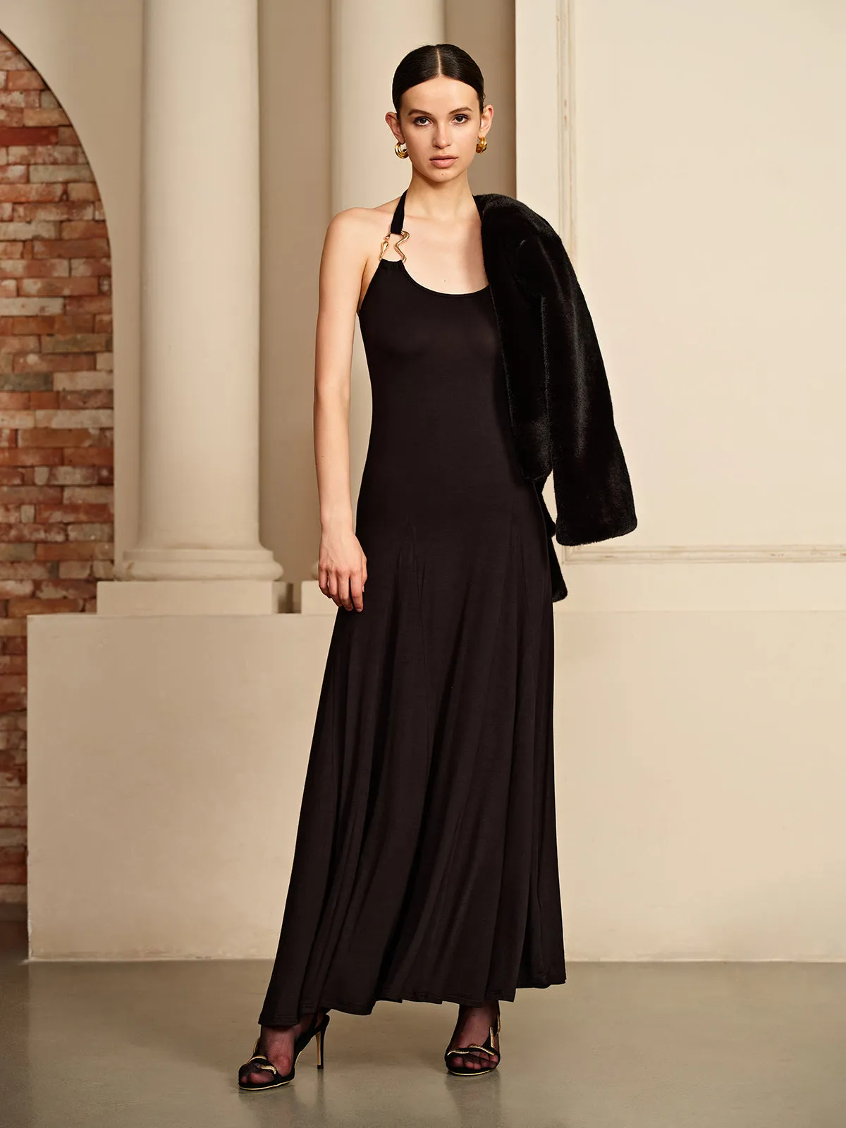 Irregular-Ring Flowy Halter Dress sold by COMMENSE product image thumbnail 5